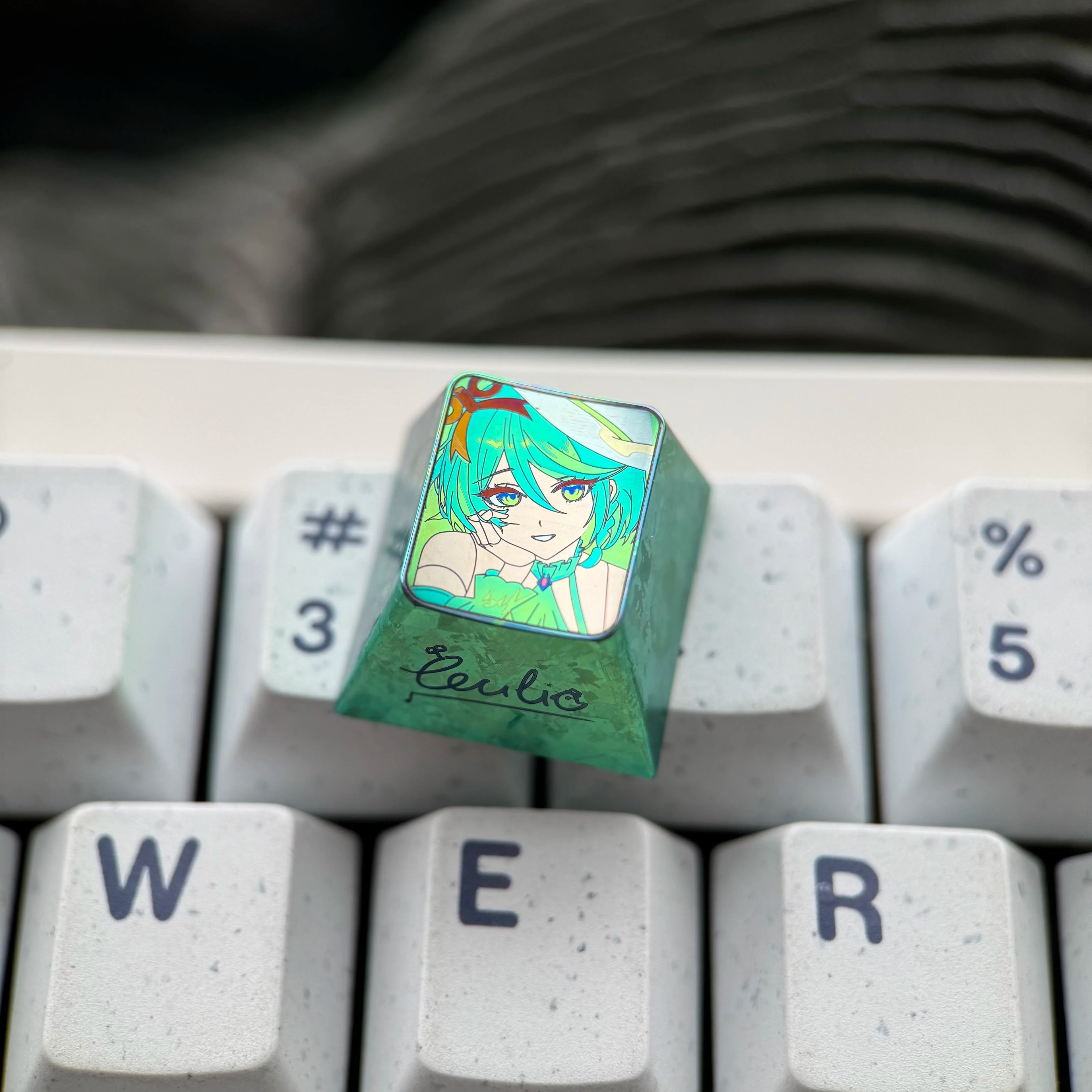 Cecilia Immergreen, VTuber, 1U signature titanium alloy personalized keycap, anime virtual idol decorative keycap, cultural peripheral products