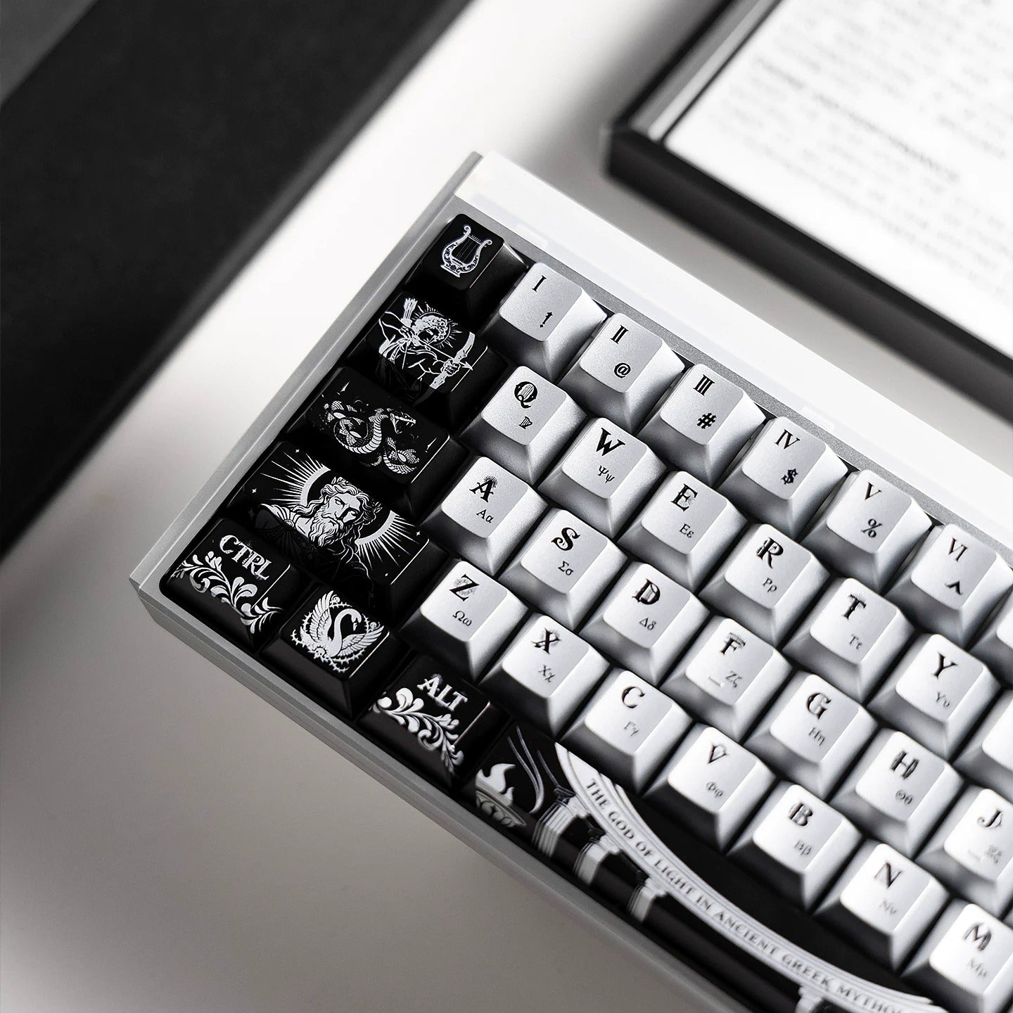Apollo Sun God Theme theme design, custom set personalized keycap series，PBT material, Original factory height, compatible with 61/64/68/75/84/87/104 mechanical keyboard keycap set