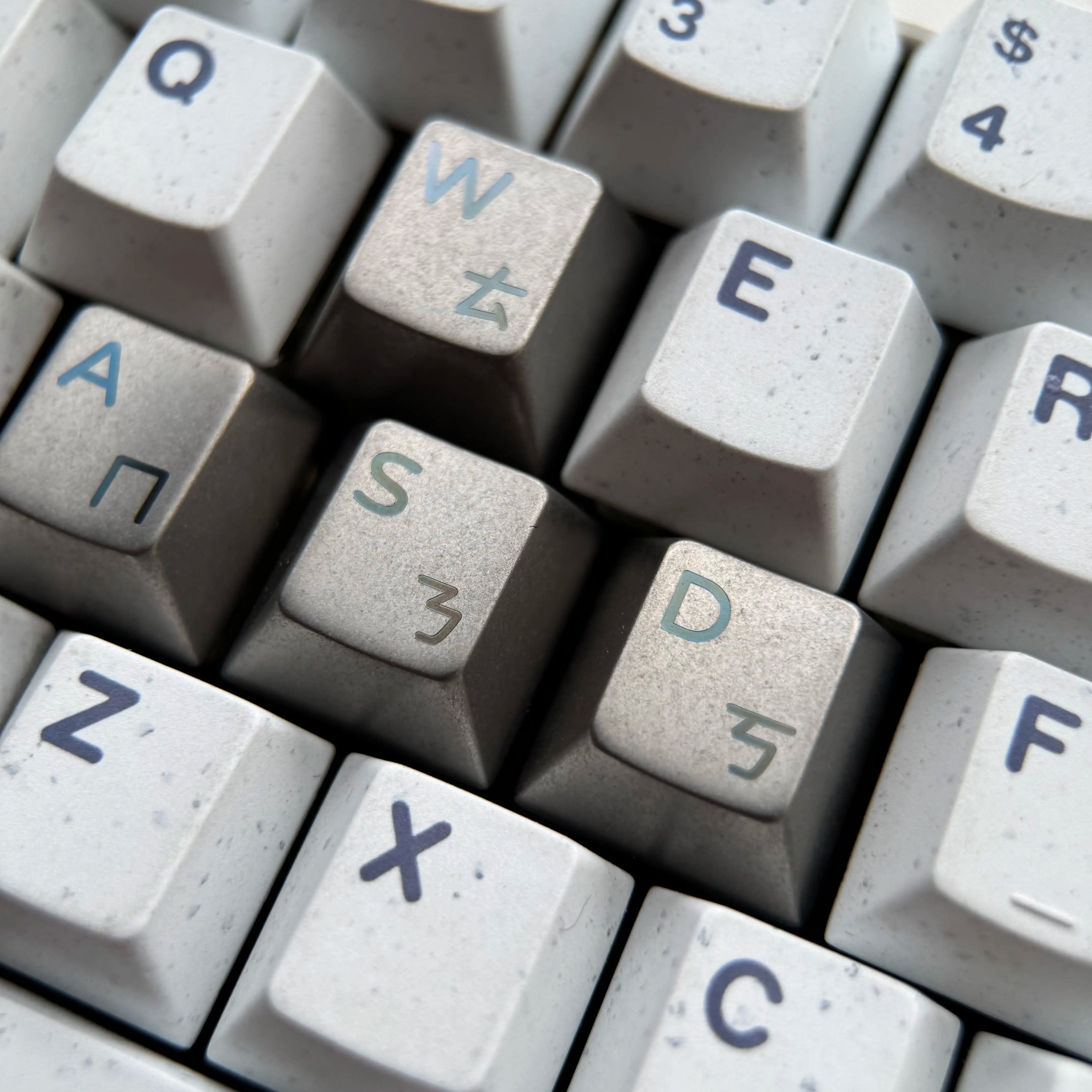 WASD Stone washing process titanium alloy  personalized keycaps, FPS game keys wear-resistant and scratch resistant titanium alloy mechanical keyboard decorative function keycaps