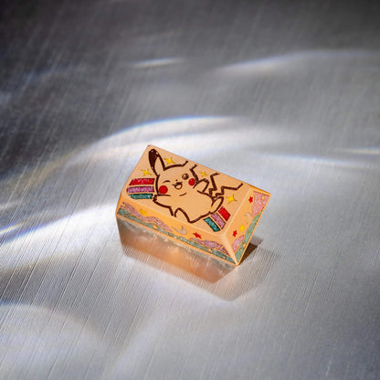 Pok é mon series, Pikachu themed design, keycaps made of aluminum alloy material CNC integrated precision machining personalized keycaps, mechanical keyboard decorative keycaps