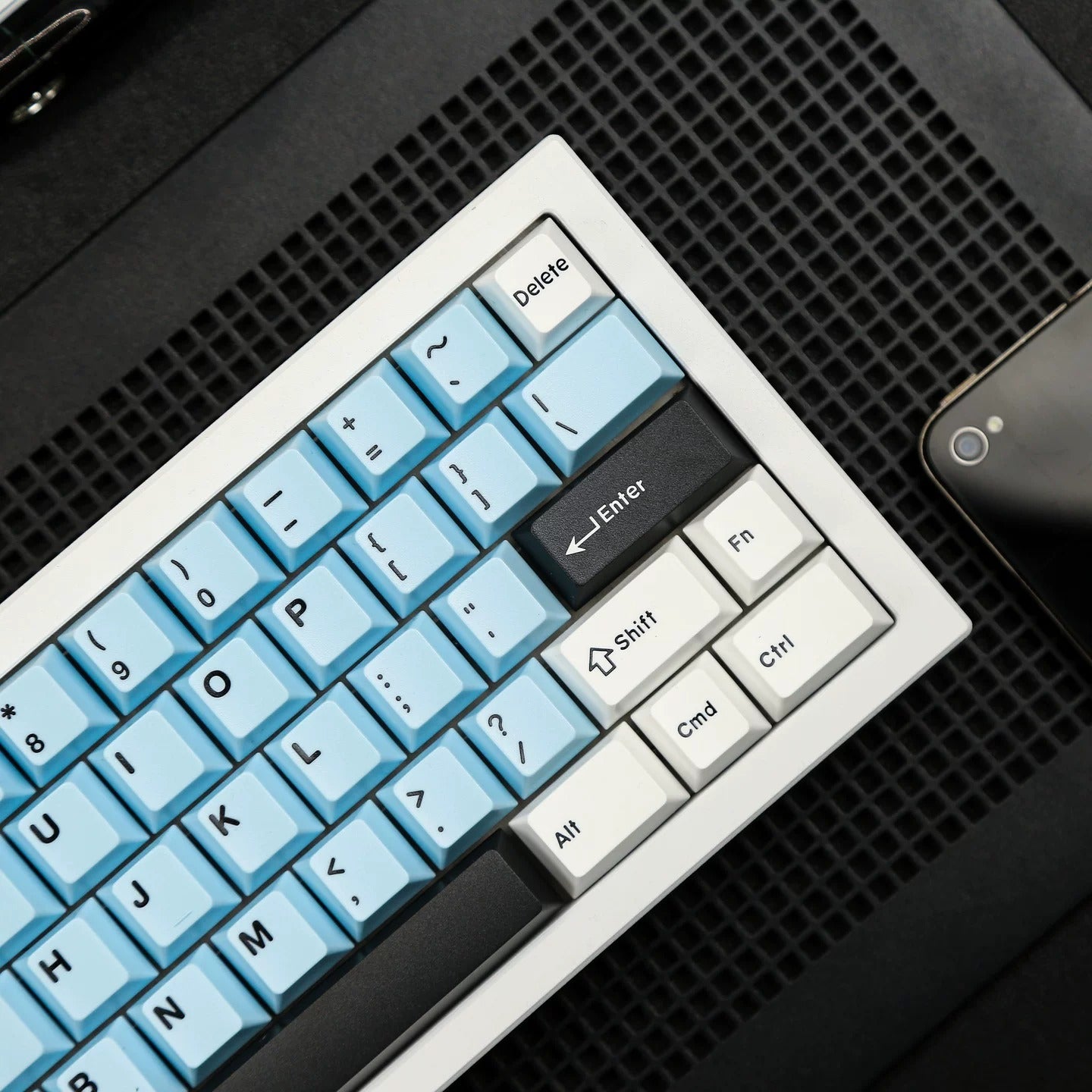 Cloud and Rain Theme Design Keycap Set, PBT Double Color Injection Molding  Personalized Keycap Set, Compatible with 61/64/68/75/84/87/104 Key Mechanical Keyboard
