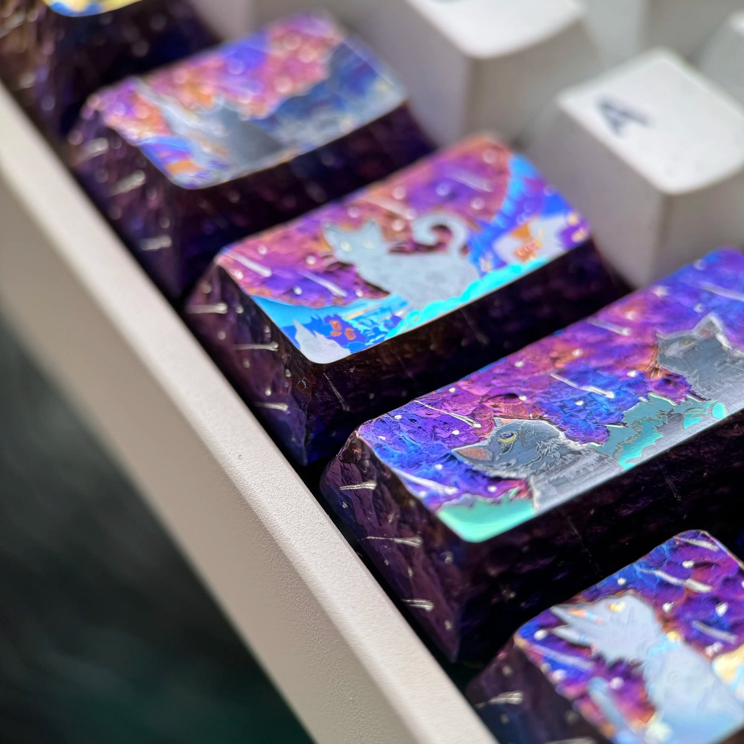Starry Sky Cat Series, Purple Starry Sky Meteor Theme Titanium Alloy Hand Carved Titanium Alloy Personalized Keycaps, Fairy Tale Creative Decorative Keycaps Metal Art Keycaps