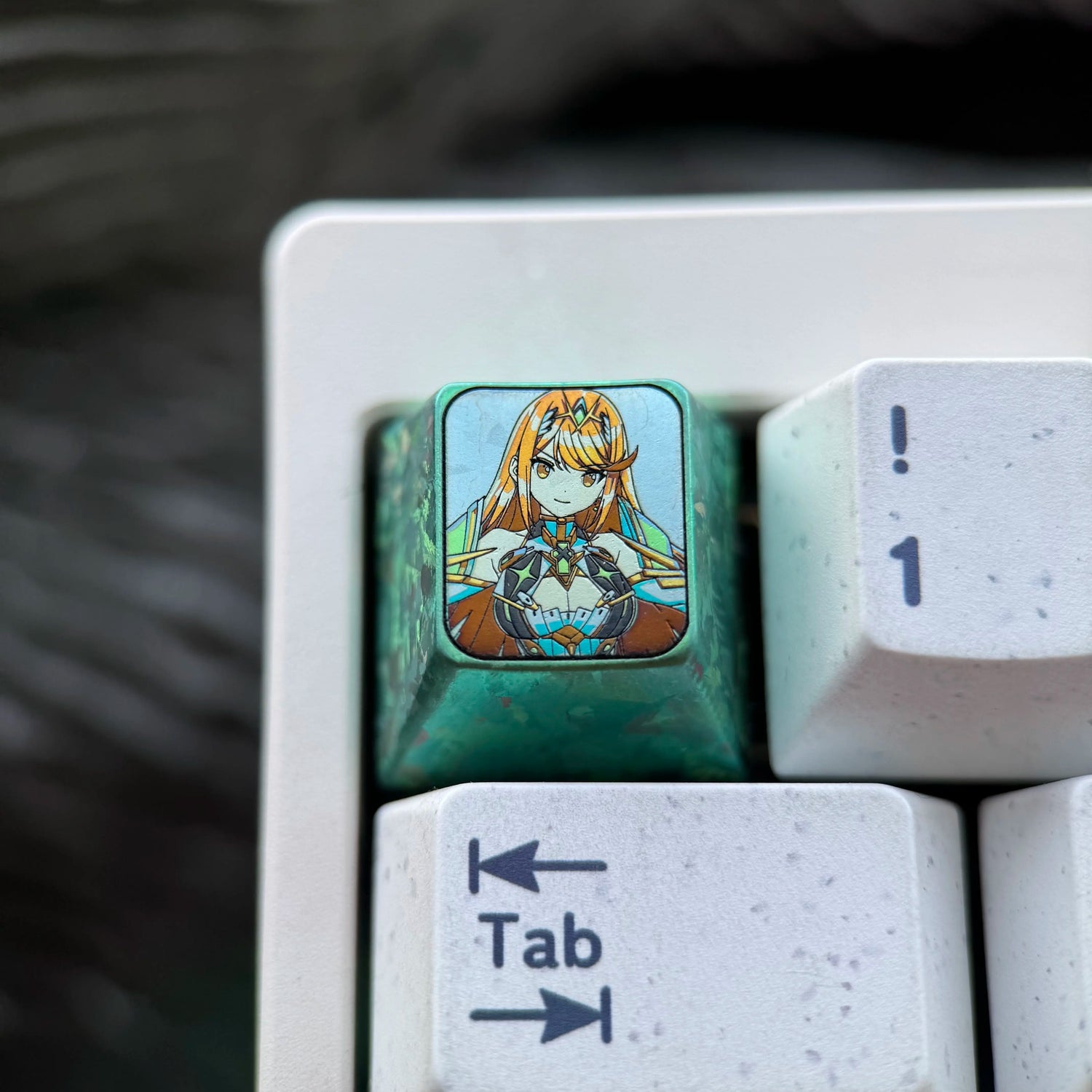 Xenoblade Chronicles Theme, Pyra/Mythra, 1U Titanium Alloy Personalized Keycaps, Anime Game Mechanical Keyboard Decorative Keycaps