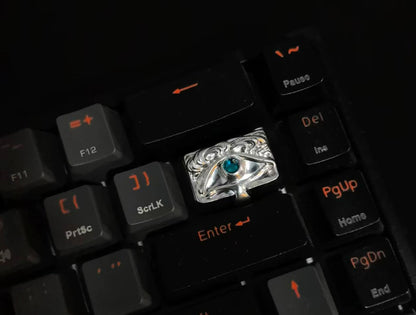 Diamond tears, resin inlaid personalized keycaps, fashionable art mechanical keyboard decorative keycaps.