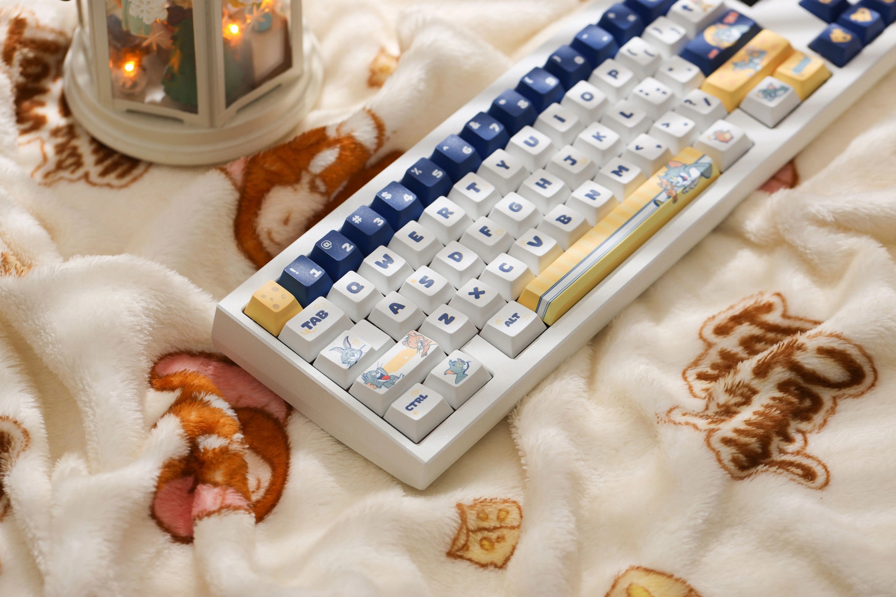 Tom and Jerry Theme Keycaps -155 Keys - Original High PBT Thermal Sublimation Decorative Keycap Set