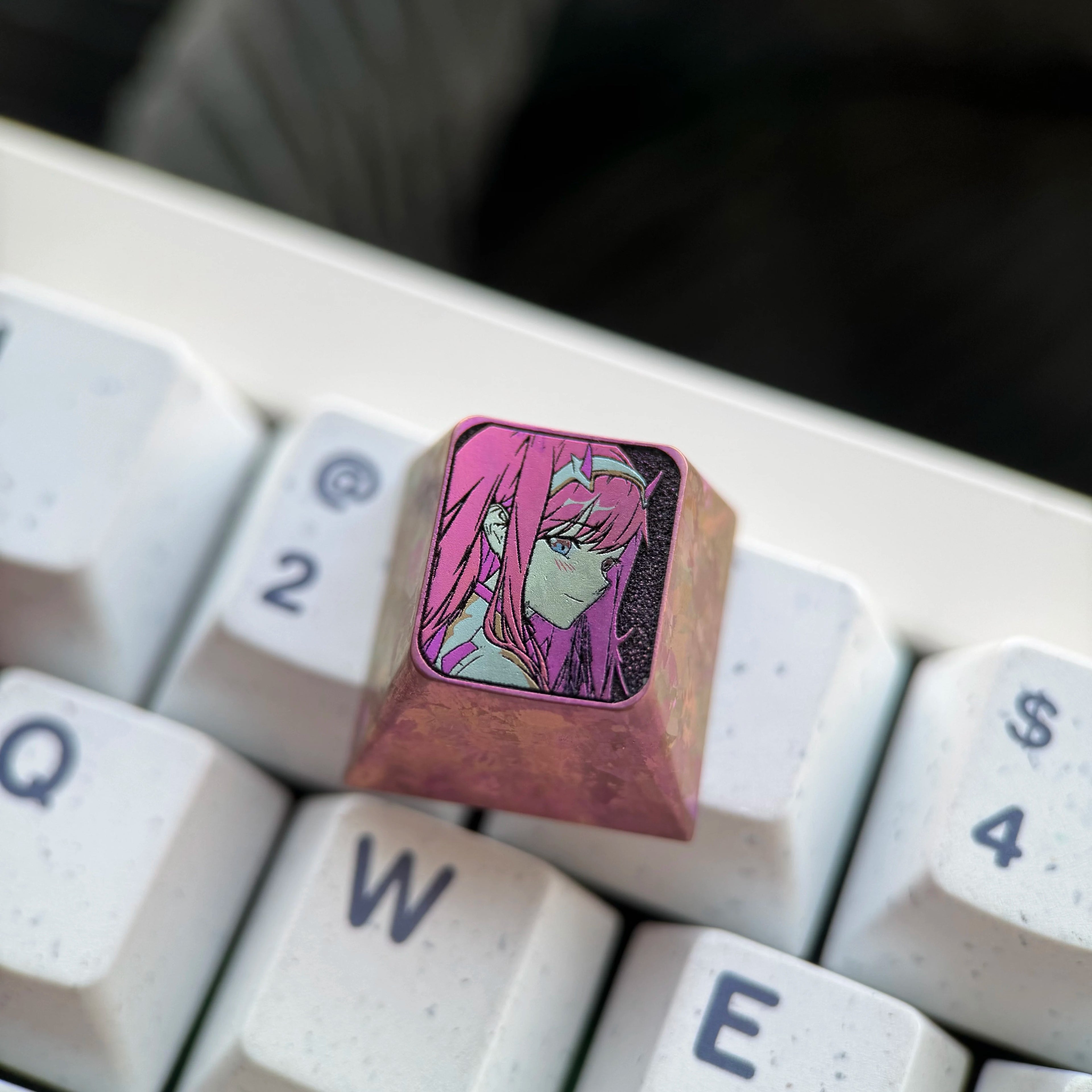 DARLING in the FRANXX  02， Titanium alloy personalized keycap set, anime and game culture creative metal carving decorative keycap set