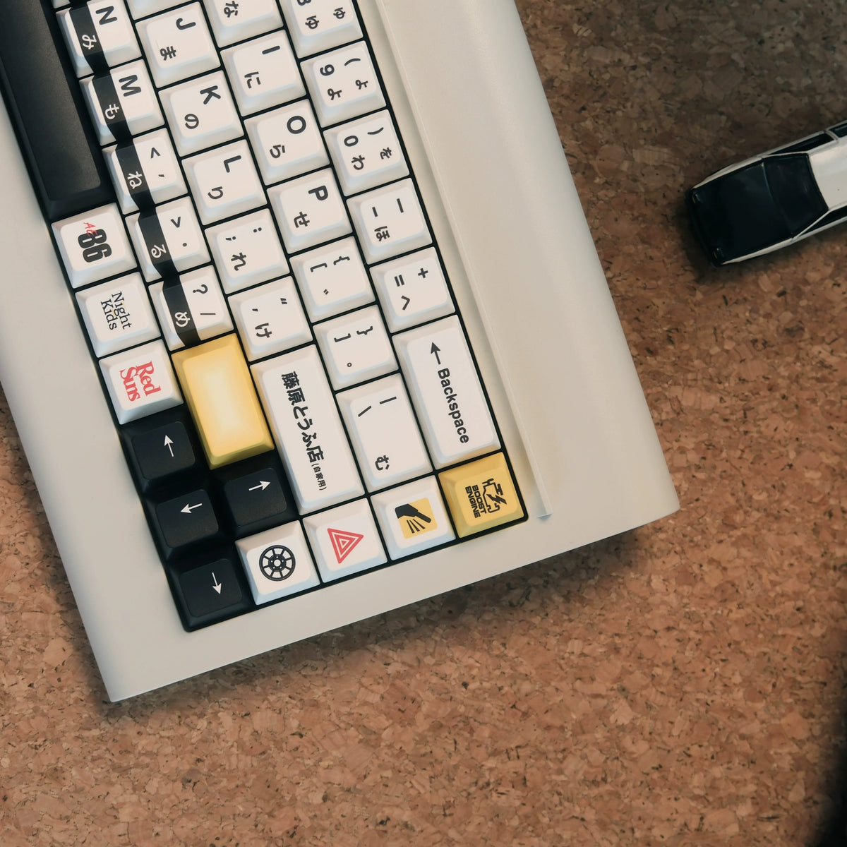 Initial D，AE86，PBT material personalized keycap set, anime keycap culture peripheral mechanical keyboard decoration keycaps， Compatible with 61/64/68/75/84/87/104 key mechanical keyboard keycap set