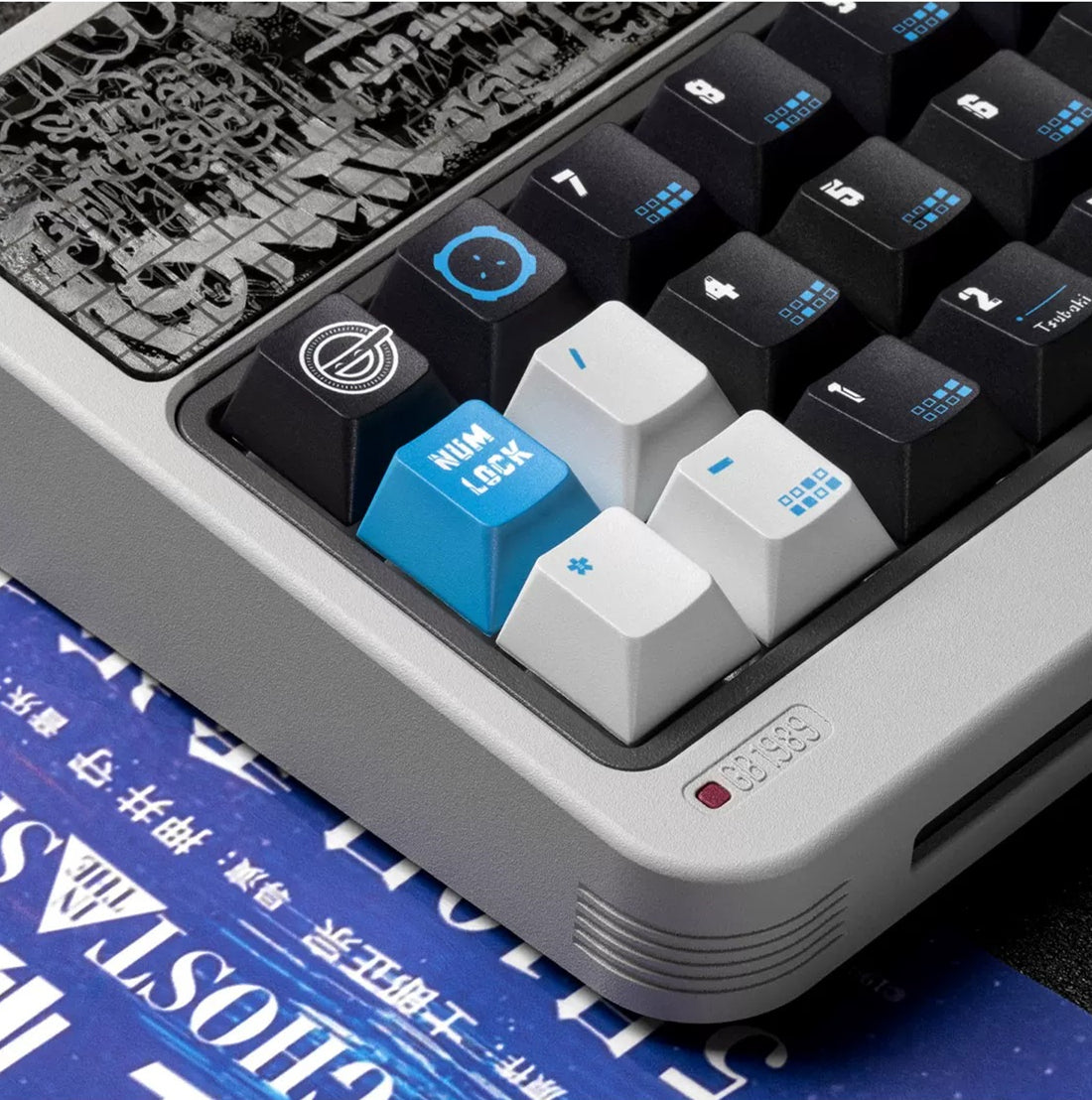 Ghost in The Shell theme, PBT material personalized keycaps, mechanical keyboard replacement keycap set, anime and game cultural and creative keycaps set, Compatible with 61/64/68/75/84/87/104 Key Mechanical Keyboard Keycap Set