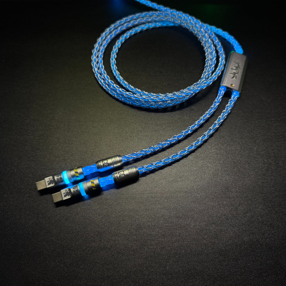 Customized manual data cable for mechanical keyboard with EVA theme design, dual type C aviation plug, dual 8K luminous data cables, magnetic axis mechanical keyboard
