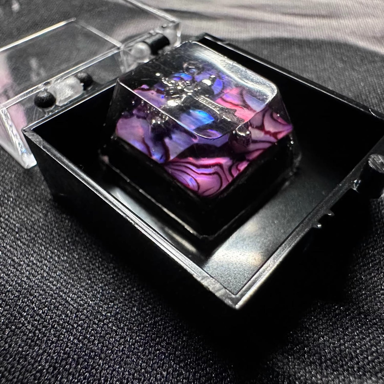 CH, Crystal drops of glue series, trendy fashion items, personalized keycaps, handmade keycaps