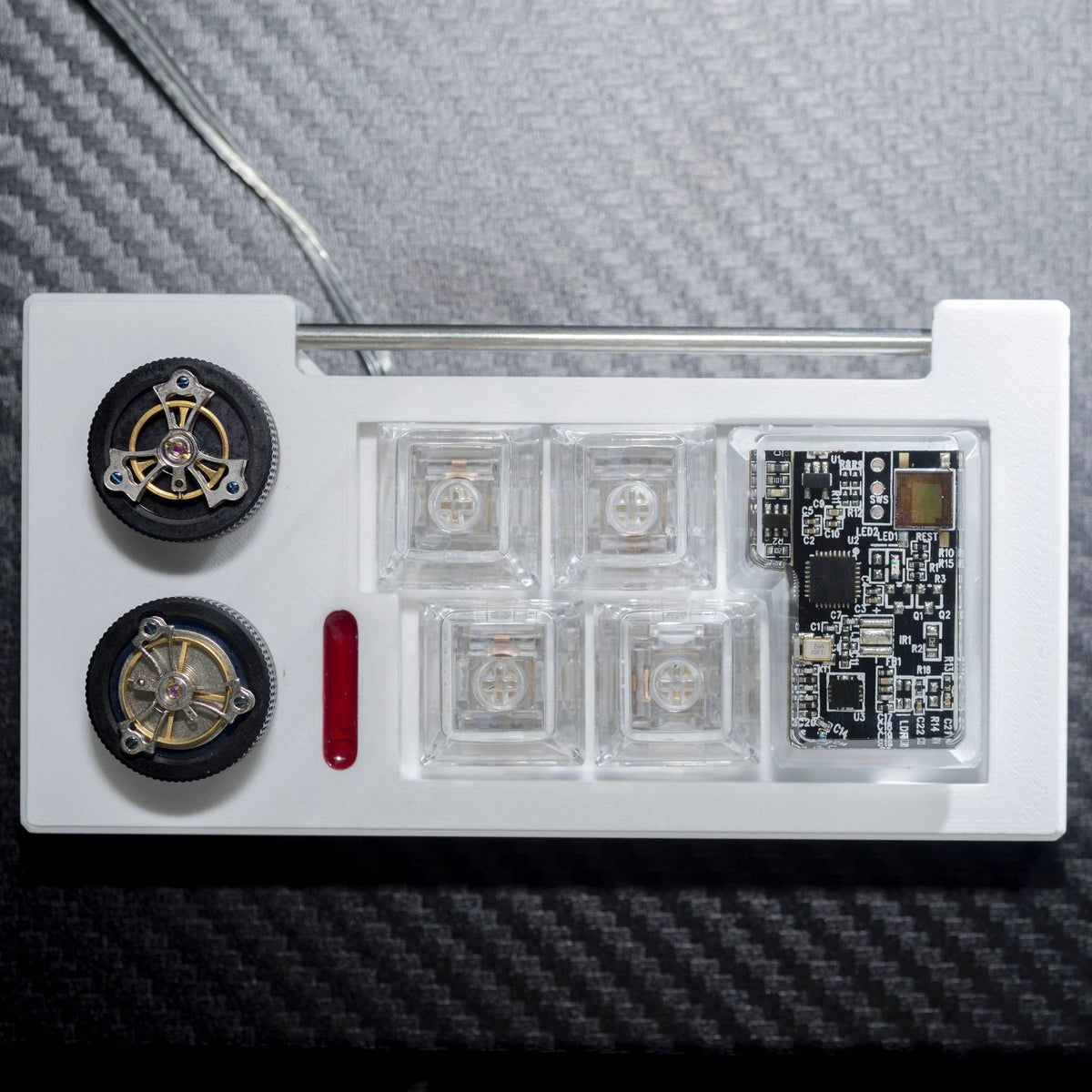 Circuit board design 7-character return, ISO return key, personalized keycaps Crystal drops of glue sealing circuit board decorative keycaps