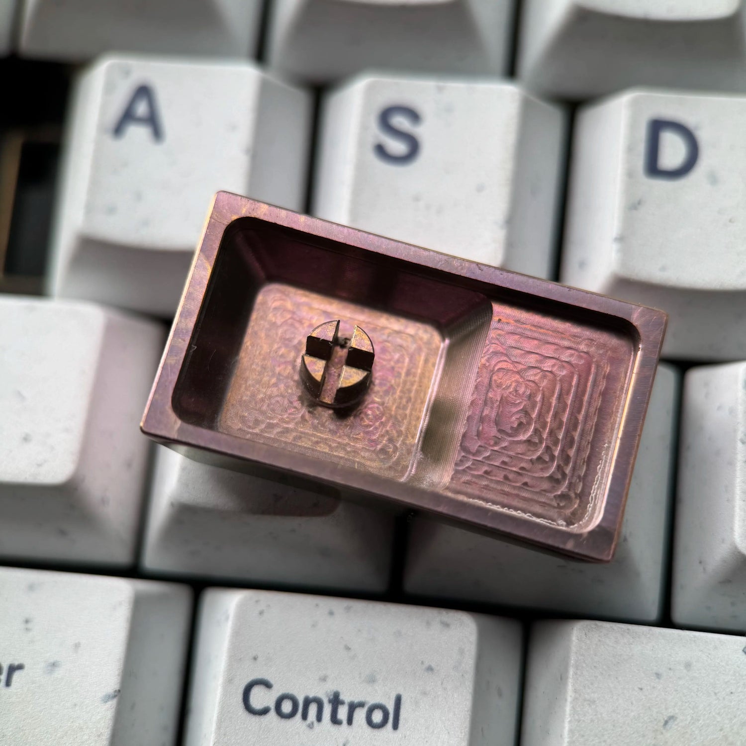 NEEDY GIRL OVERDOSE， 1.75U ladder CAPS titanium alloy personalized keycap, anime, gaming, cultural and creative mechanical keyboard decoration keycap