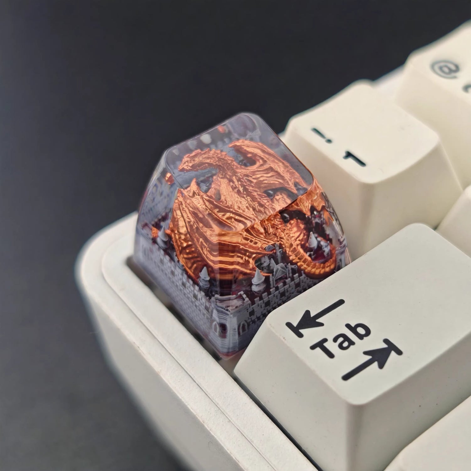 Game of Thrones, Dragon Castle Theme Design, 1 U crystal resin molding, mythological creative custom resin craftsman handmade decorative keycaps