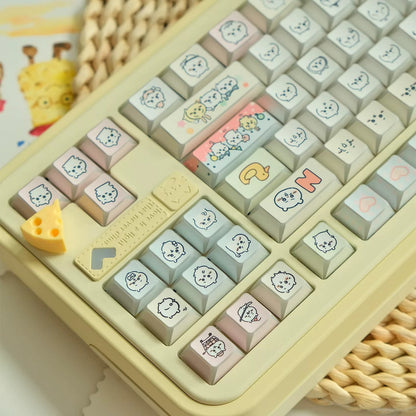 Chiikawa theme design, 4-sided folded transparent series, custom set personalized keycap series，PBT material, Original factory height, compatible with 61/64/68/75/84/87/104 mechanical keyboard keycap set