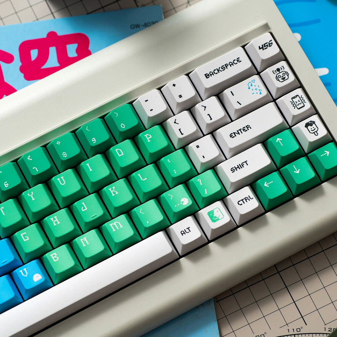 Original Design Network, Gradient Color PBT material personalized keycap set, anime keycap culture peripheral mechanical keyboard decoration keycaps， Compatible with 61/64/68/75/84/87/104 key mechanical keyboard keycap set