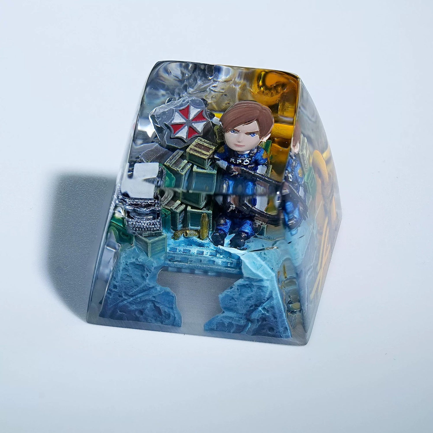 Resident Evil, Leon·Scott·Kennedy， Crystal resin personalized keycaps, anime and game cultural creative keycaps, mechanical keyboard artistic decorative keycaps