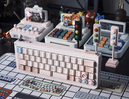 Retro traffic light design, personalized keycaps made of metal material for traffic signals, creative cultural decorative keycaps