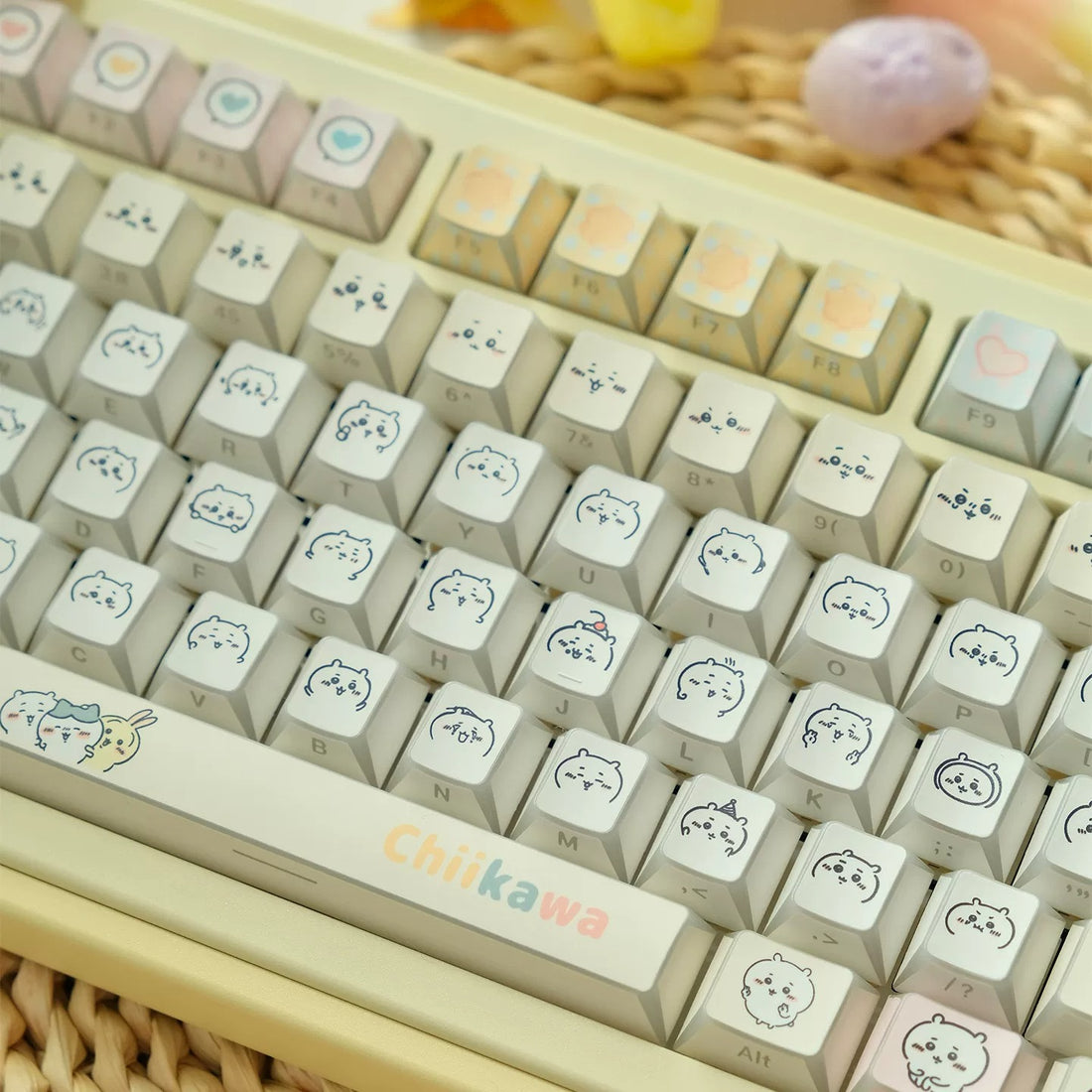 Chiikawa theme design, 4-sided folded transparent series, custom set personalized keycap series，PBT material, Original factory height, compatible with 61/64/68/75/84/87/104 mechanical keyboard keycap set