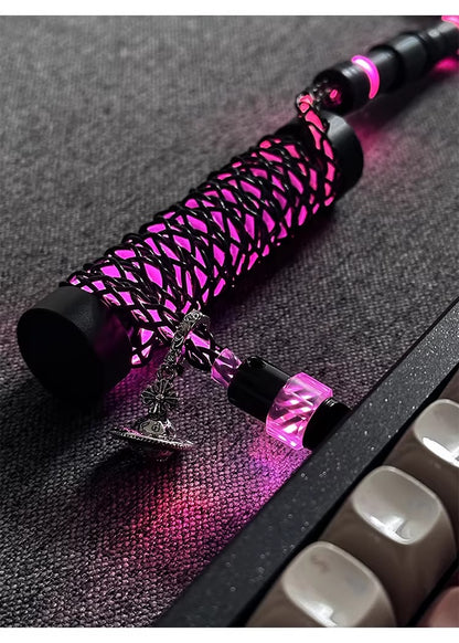 Type-C socket induction magnetic control adjustable light color whole antenna illuminated keyboard aviation plug customized data cable Heichen mechanical keyboard manual data cable