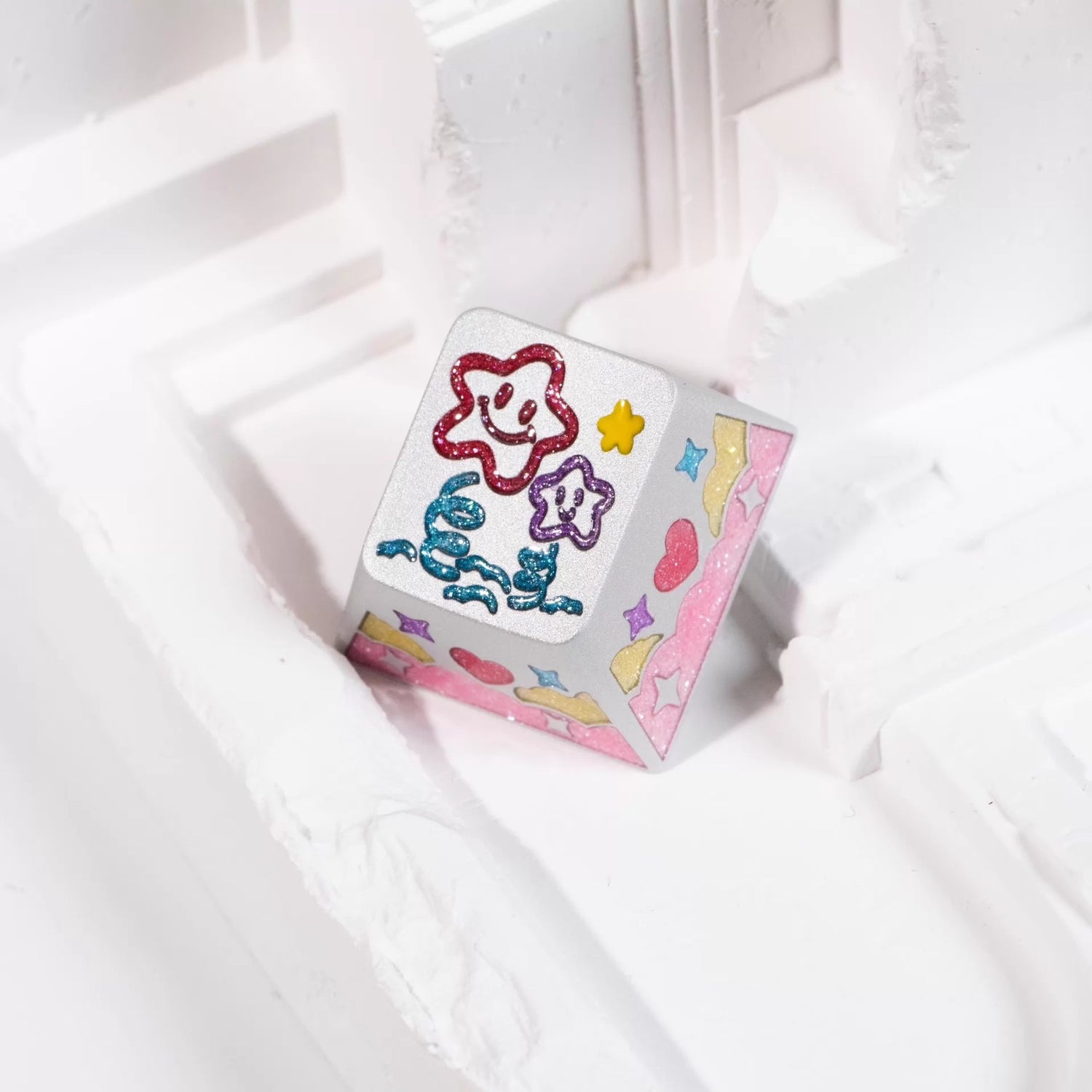 Cute weather theme, keycaps made of aluminum alloy material CNC integrated precision machining personalized keycaps, mechanical keyboard decorative keycaps