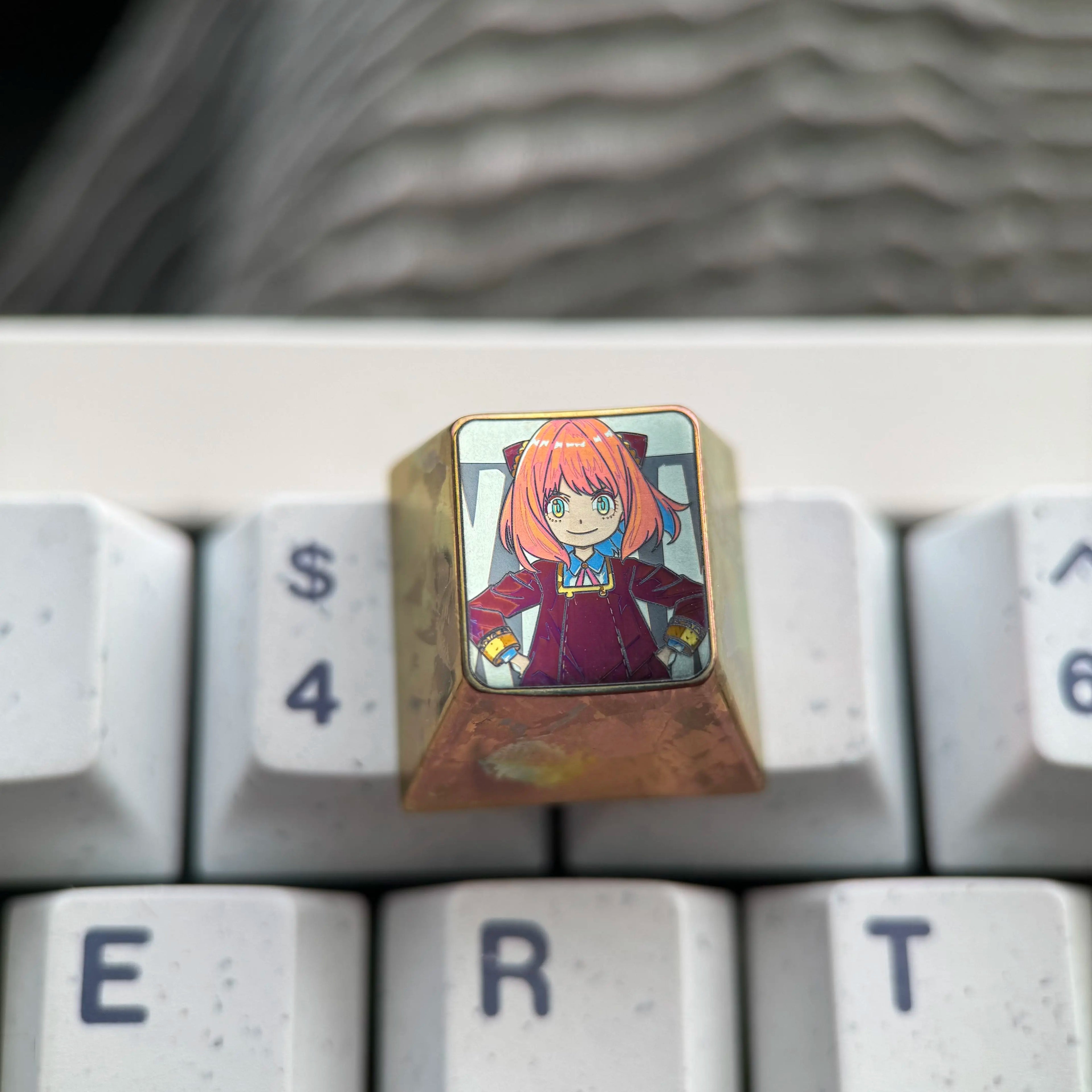 SPY × FAMILY Theme 1 U titanium alloy personalized keycaps, anime and game cultural creative keycaps, mechanical keyboard decorative keycaps