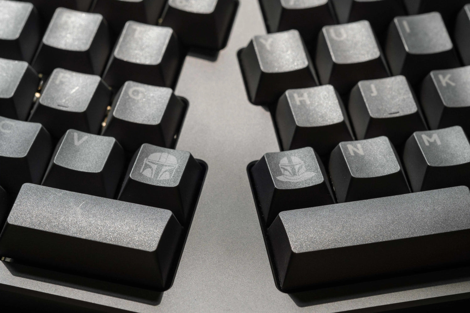 Original sci-fi Star Wars series, The Mandalorian themed keycap factory height 172 key PBT material mechanical keyboard personalized keycap set