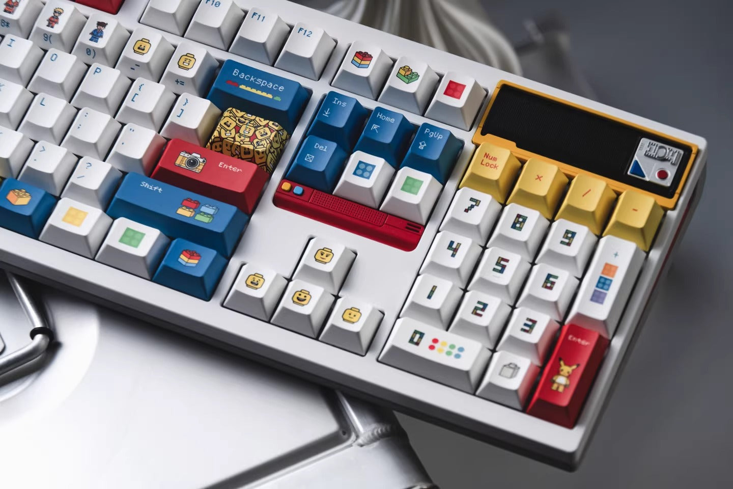 Lego themed design, cartoon cute personalized custom keycap complete set PBT+PC heat sublimation factory height, personalized themed keycap set