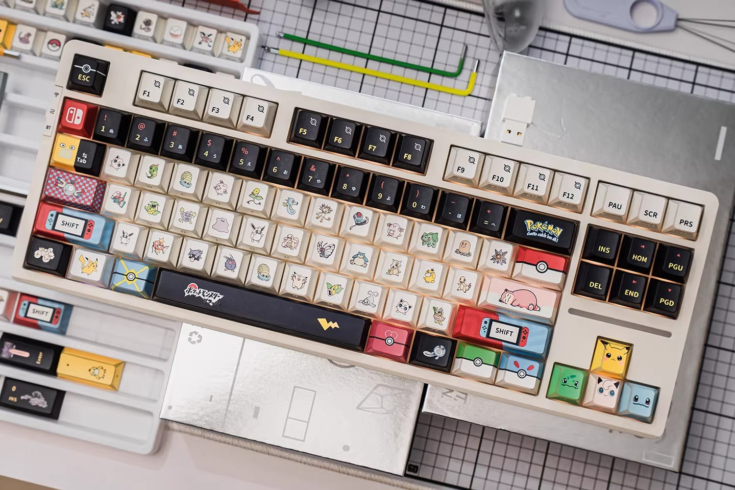 Pok é mon theme design, side engraved translucent characters/folded edges translucent side engraved keycaps, customized magnetic axis mechanical keyboard PBT thermal sublimation original factory highly personalized keycaps set