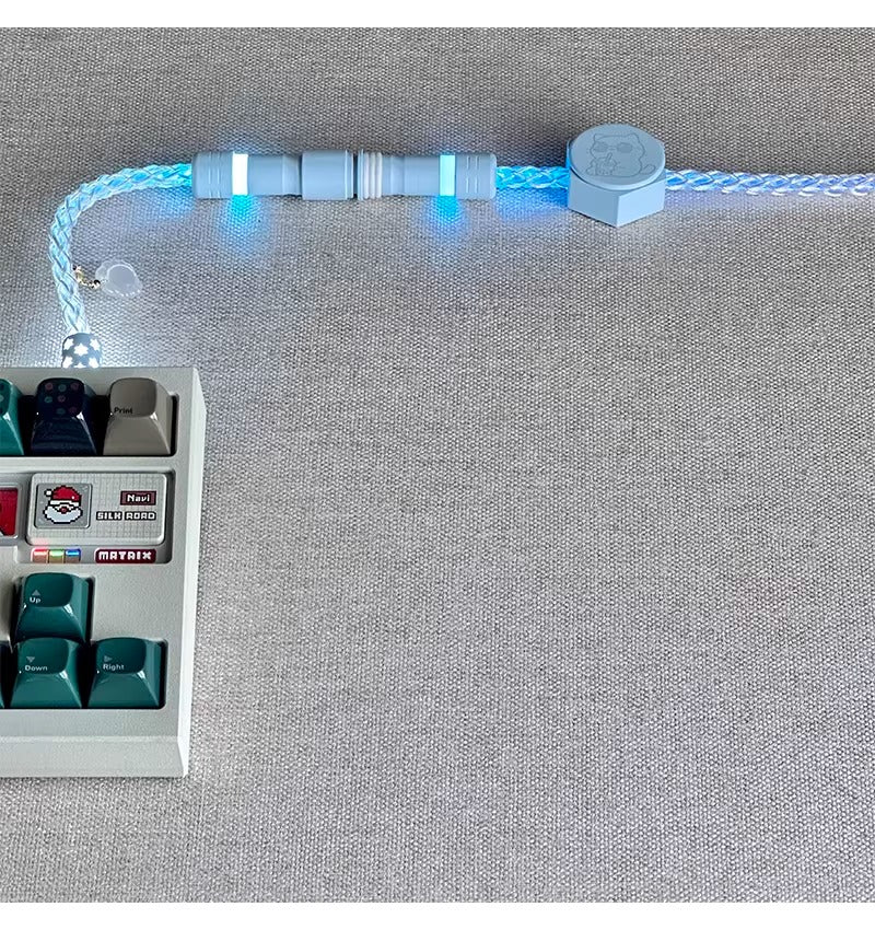 Single crystal copper overall luminous gradient white blue light aviation plug customized mechanical keyboard manual data cable
