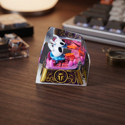 Hollow Knight, Dark Gold Base Style coating and sealing design, Crystal Resin Personalized Keycaps, Anime Game Culture Creative Resin Keycaps, Mechanical Keyboard Art Decorative Keycaps