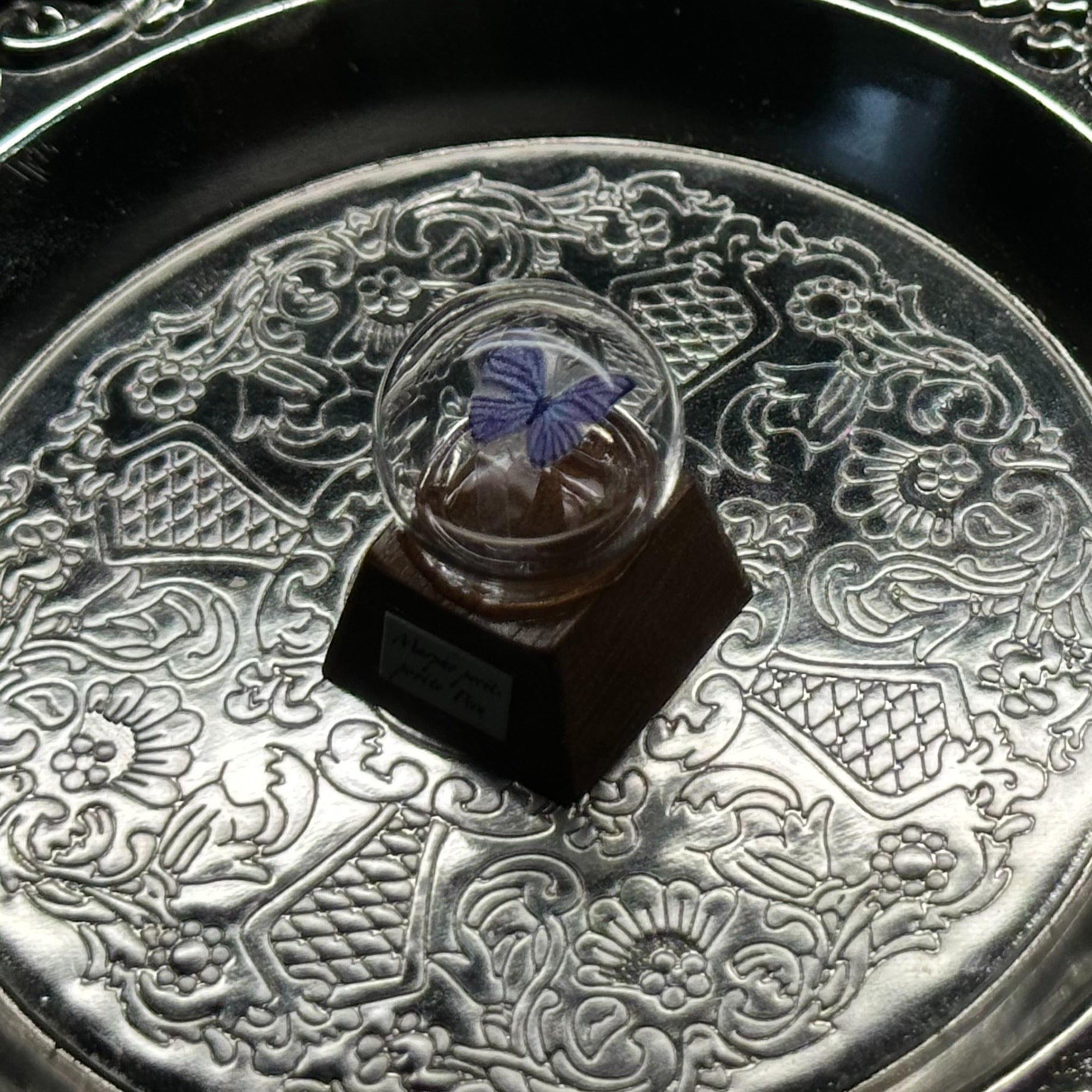 Butterfly specimen crystal ball shape, wooden base, personalized keycap, mechanical keyboard art decoration keycap