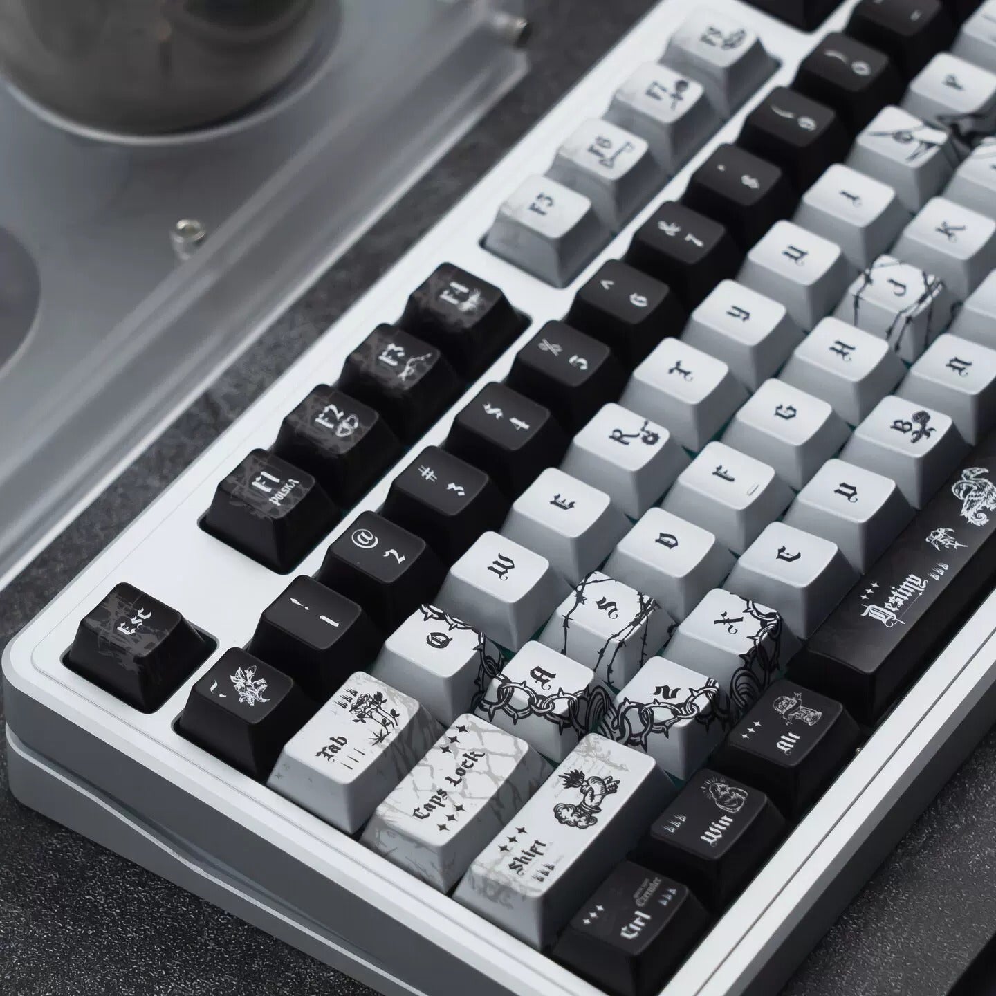 Dark Night Thorn Metal Paint Mechanical Keyboard Keycaps PBT Original Factory Height, PBT material personalized keycaps, mechanical keyboard replacement keycap set, Compatible with 61/64/68/75/84/87/104 Key Mechanical Keyboard Keycap Set