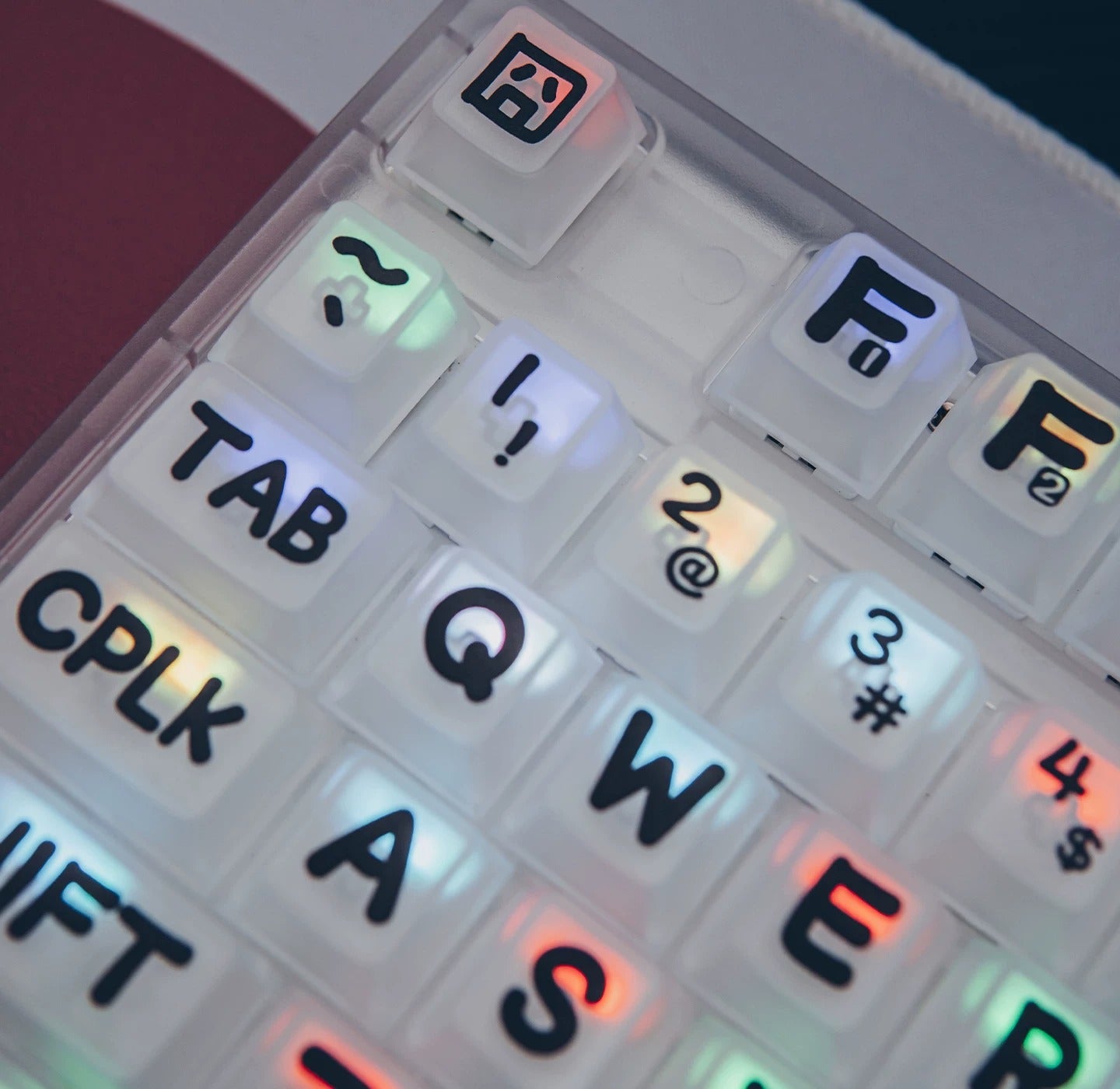 Animal Party Keycap Set, PC Mist Transparent Material Personalized Keycap Set, Creative Decorative Keycap Set, Compatible with 61/64/68/75/84/87/104 Mechanical Keyboard Replacement Keycap