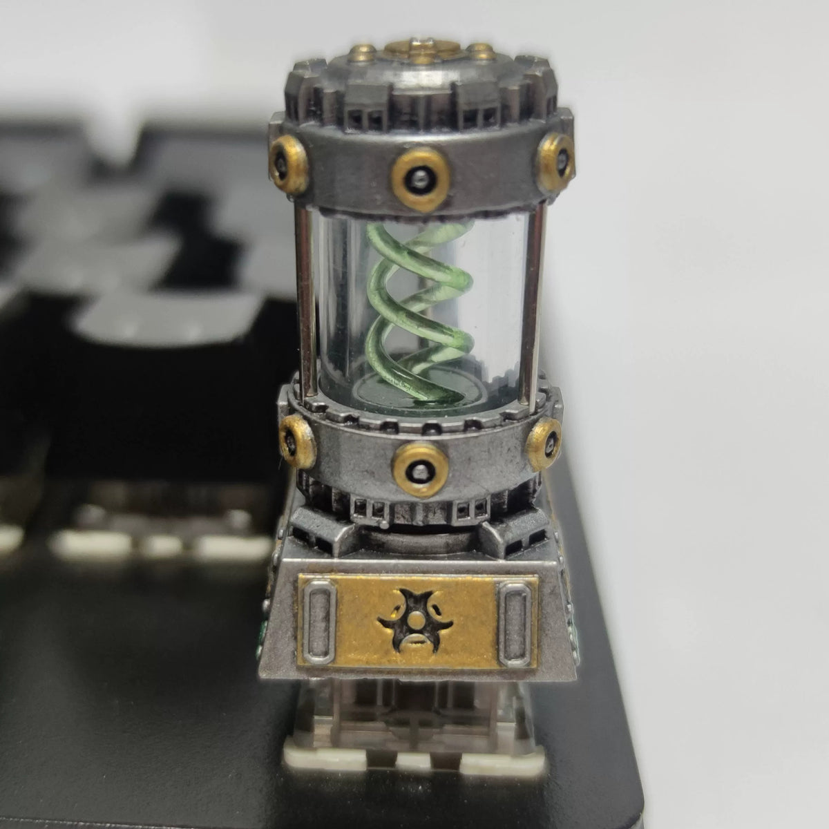 Resident Evil themed resin coated bio gene spiral personalized keycaps, mechanical keyboard decorative keycaps