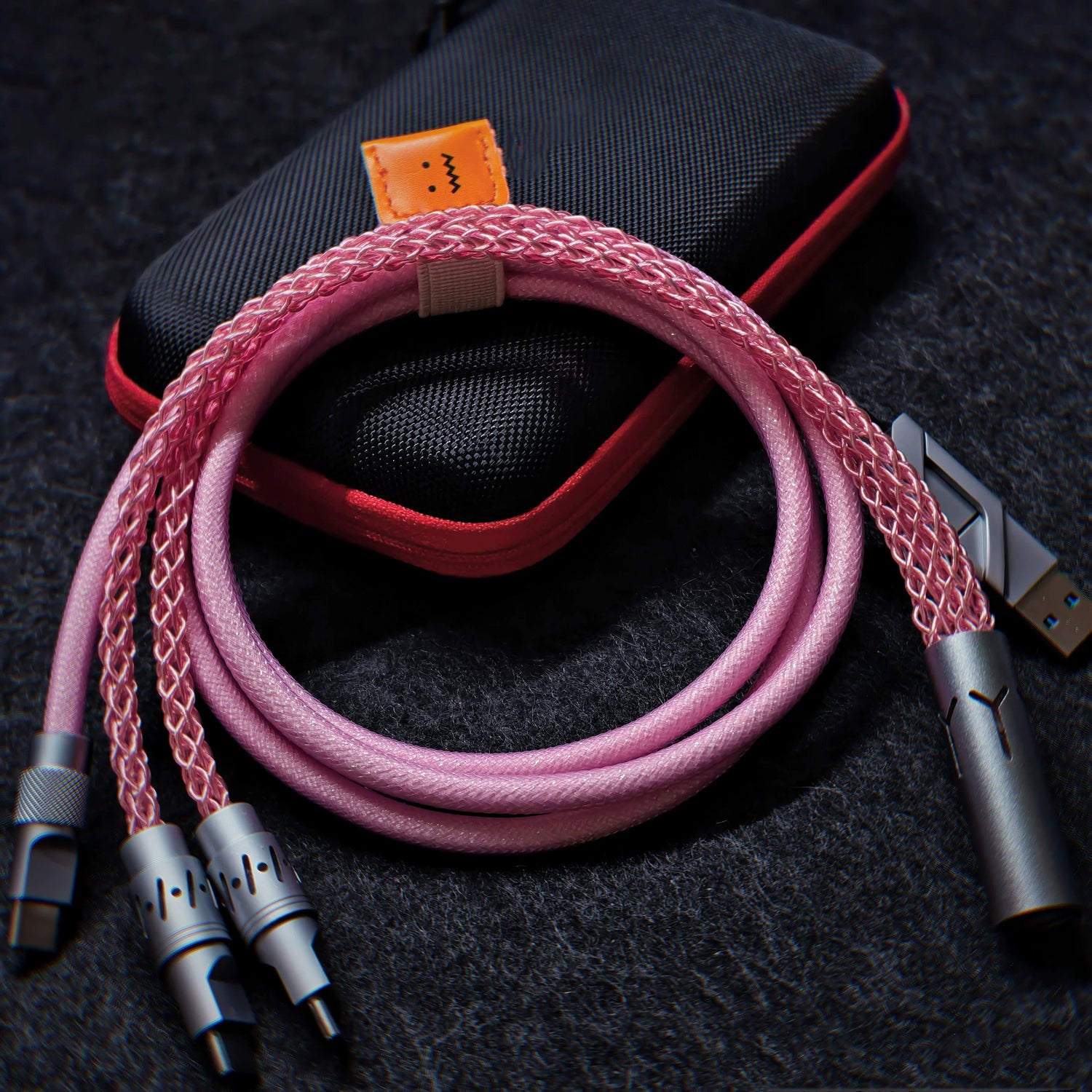 Separate one to two aviation plug data cable, dual 8K return rate single crystal copper mechanical custom manual data cable