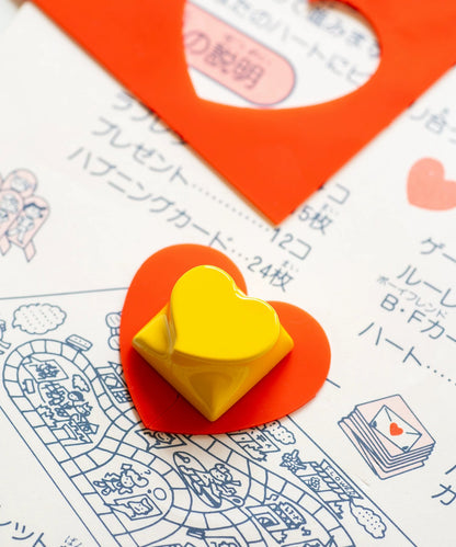 Original heart-shaped personalized Sweet Heart asymmetrical heart-shaped baked paint keycap aluminum alloy CNC machining personalized keycap