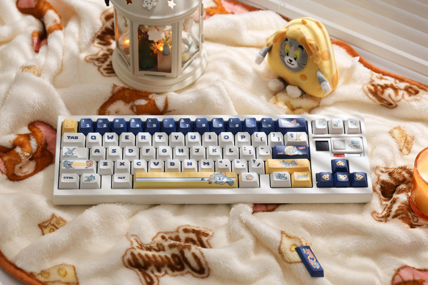 Tom and Jerry Theme Keycaps -155 Keys - Original High PBT Thermal Sublimation Decorative Keycap Set