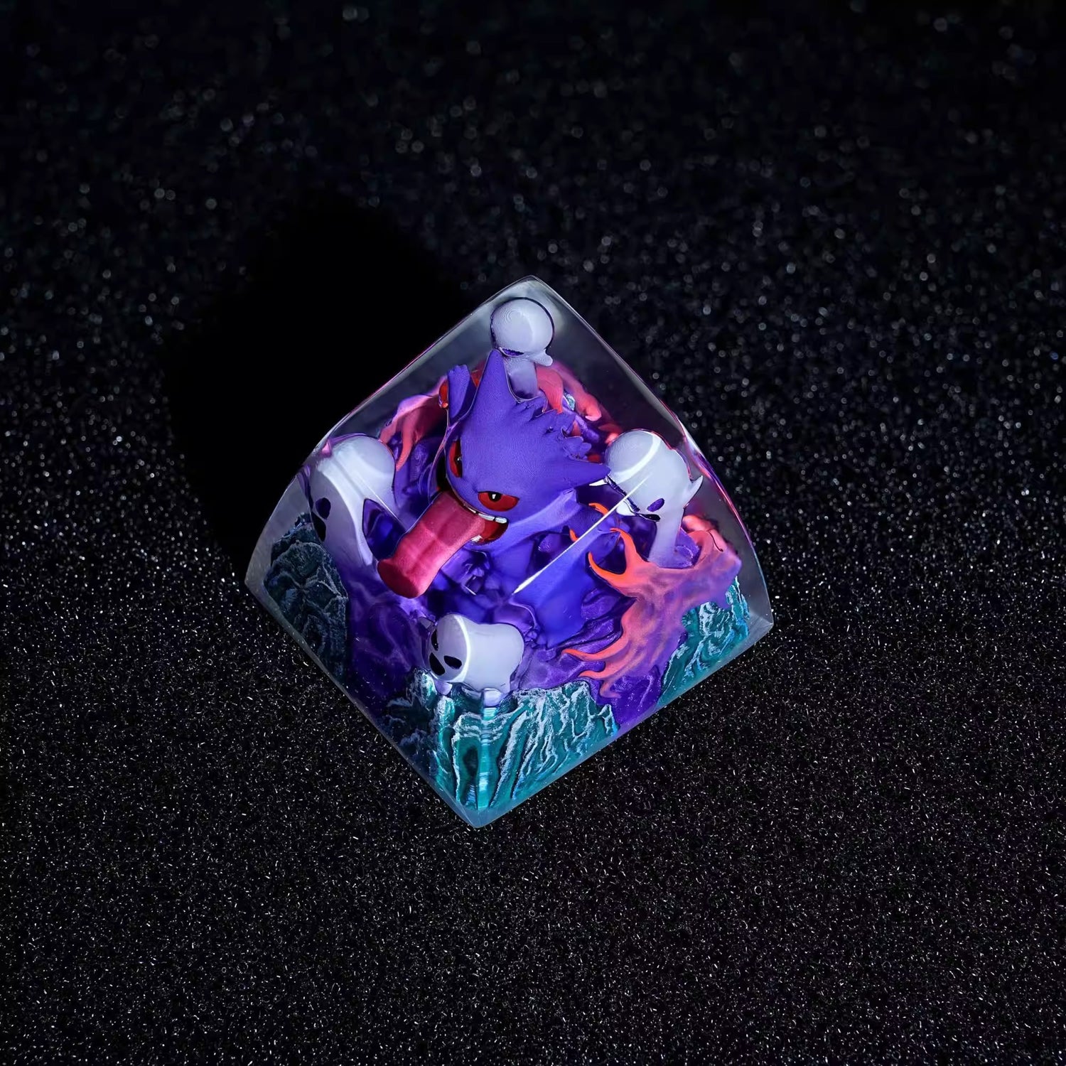Gengar crystal resin personalized keycaps, anime and game culture creative decorative keycaps, mechanical keyboard creative art keycaps