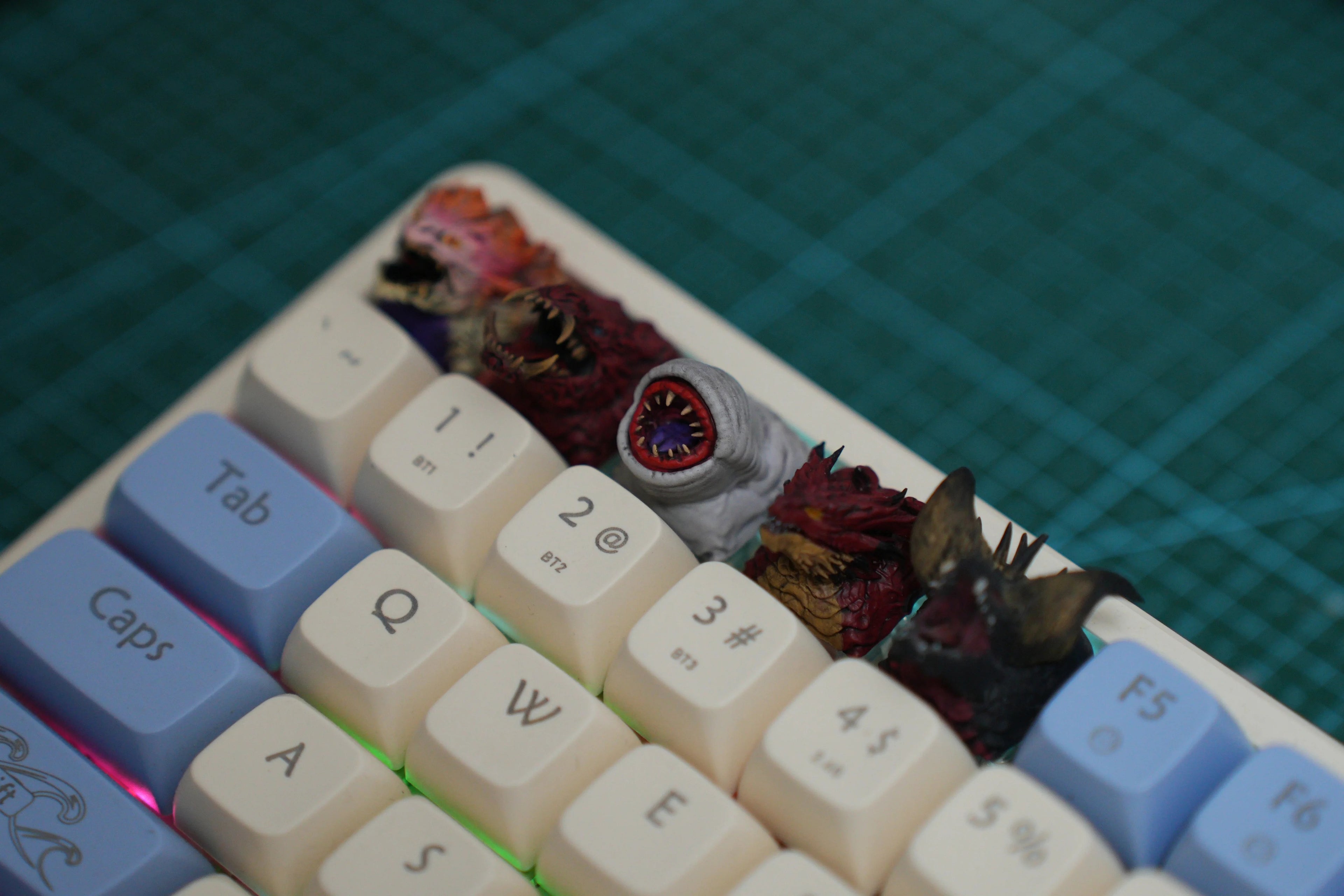 Monster Hunter themed resin personalized keycaps, coated resin mechanical keyboard decorative keycaps