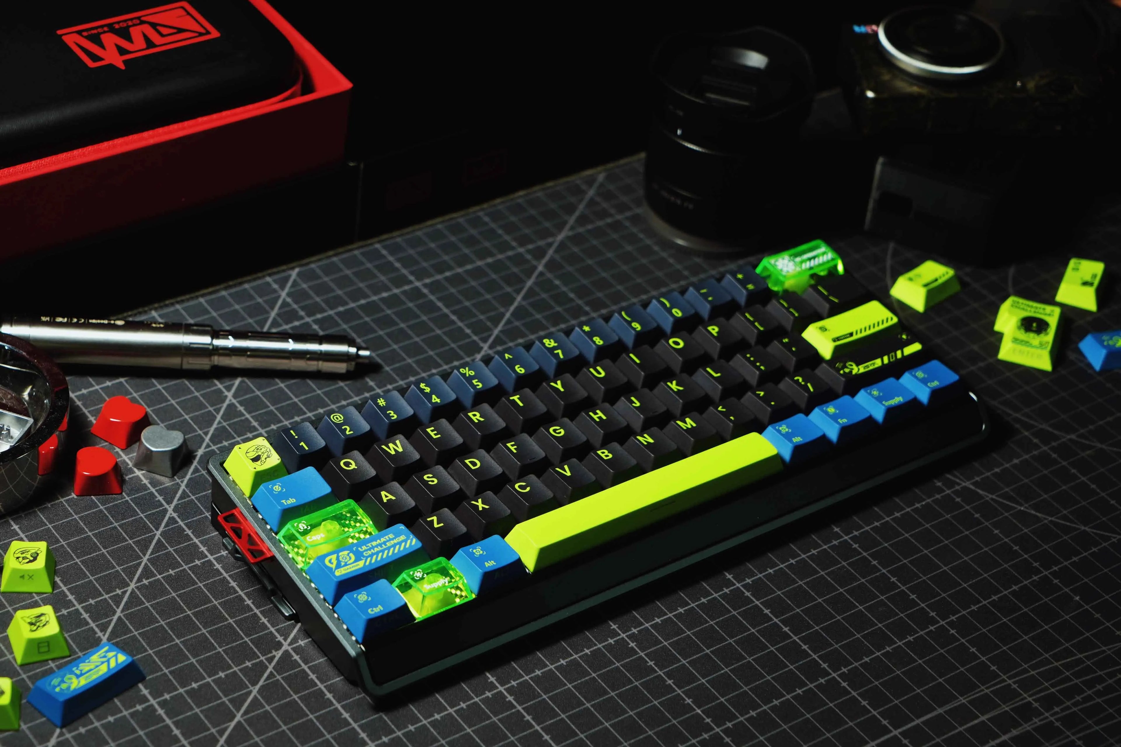Relative universe theme  set, custom set personalized keycap series，PBT material, Original factory height, compatible with 61/64/68/75/84/87/104 mechanical keyboard keycap set