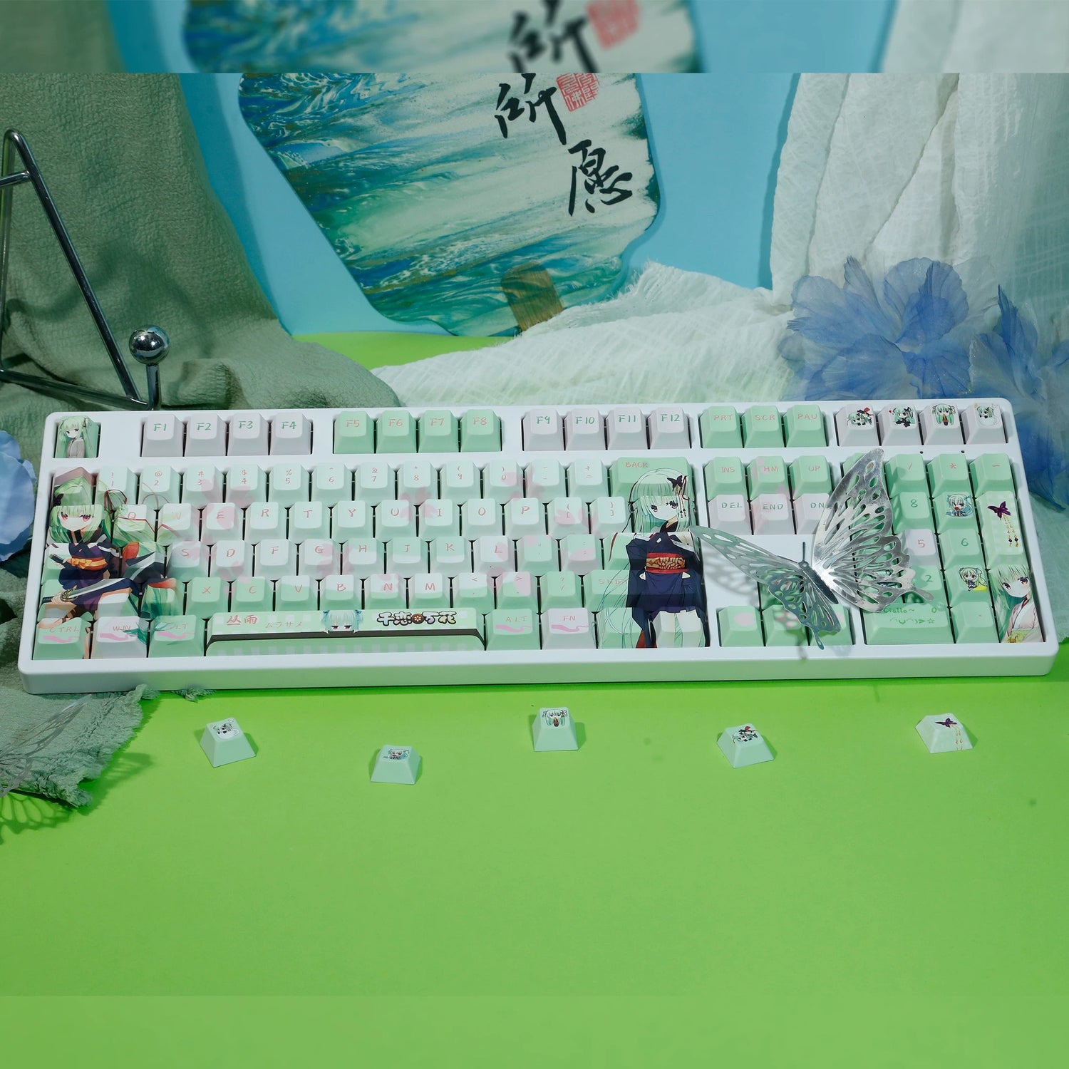 Senren*Banka，Murasame‌， PBT material personalized keycap set, anime keycap culture peripheral mechanical keyboard decoration keycaps， Compatible with 61/64/68/75/84/87/104 key mechanical keyboard keycap set