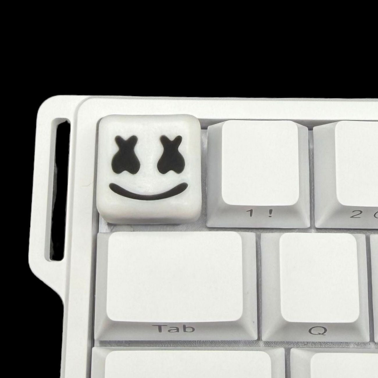 Marshmello marshmallows, personalized keycap customization, handmade creative gift, mechanical keyboard decoration keycaps, trendy cultural creative keycaps