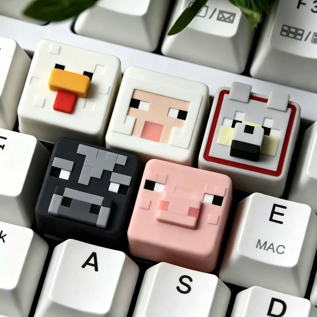 Minecraft， Multi colored resin personalized keycaps, anime, gaming, cultural and creative peripheral products, mechanical keyboard decoration keycaps, gaming keycaps