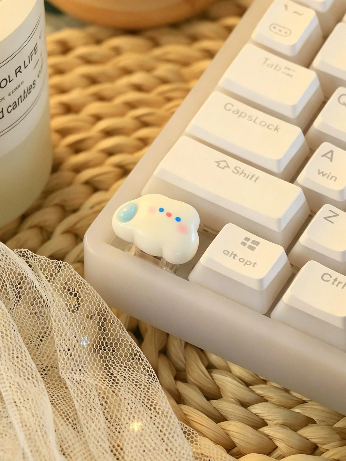 Cute clouds, 1.5U resin personalized keycaps, fresh style cute cloud shaped keyboard decoration keycaps