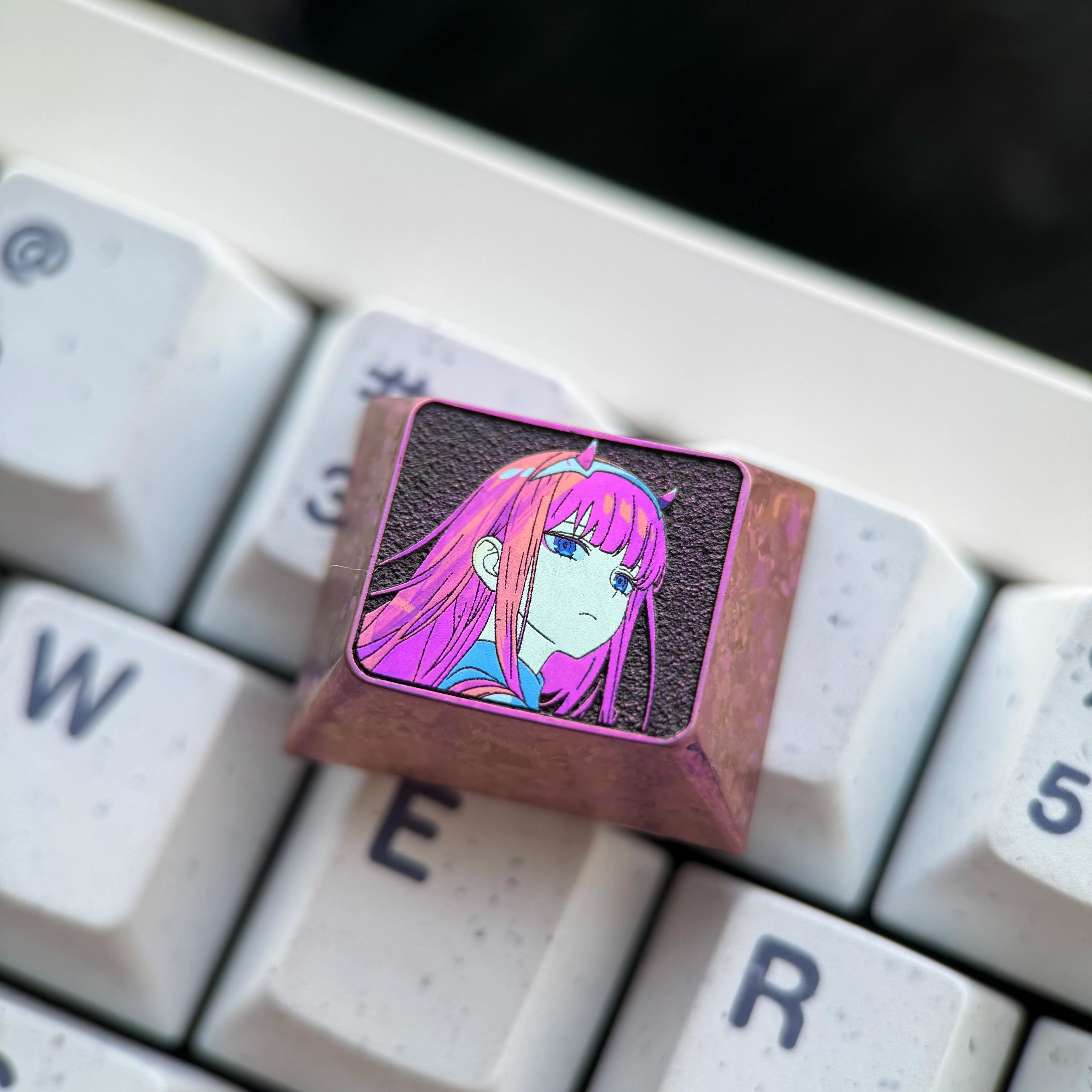 DARLING in the FRANXX  02， Titanium alloy personalized keycap set, anime and game culture creative metal carving decorative keycap set