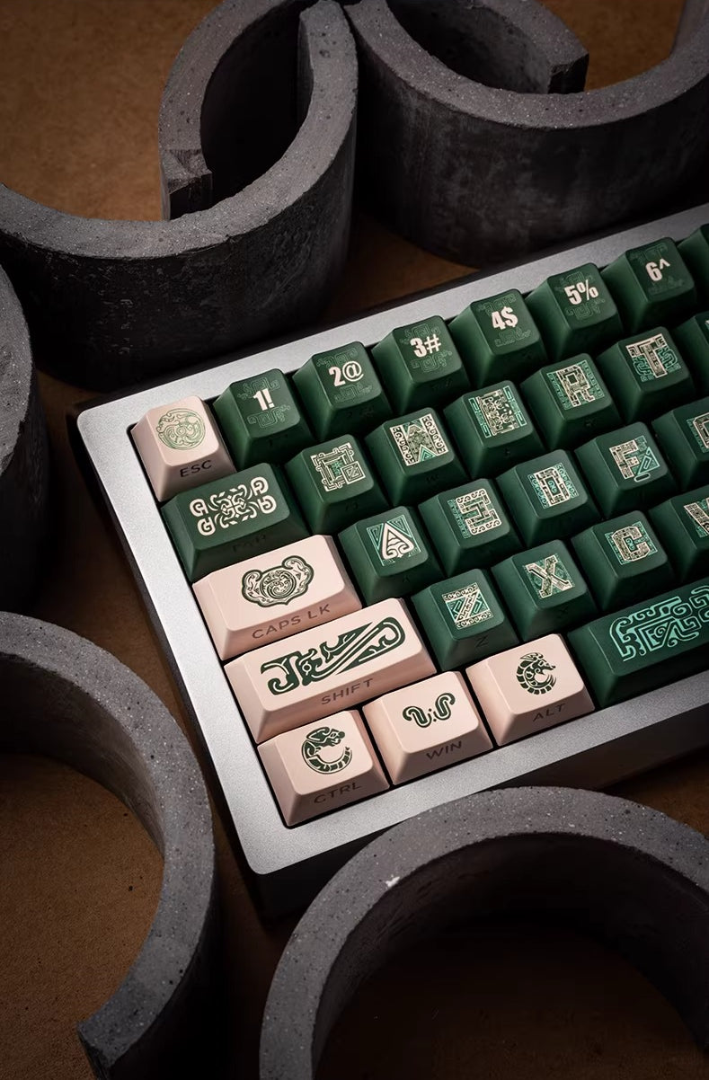 Bronze themed personalized keycap set, bronze auspicious cloud pattern PBT material, green mechanical keyboard decorative keycap set
