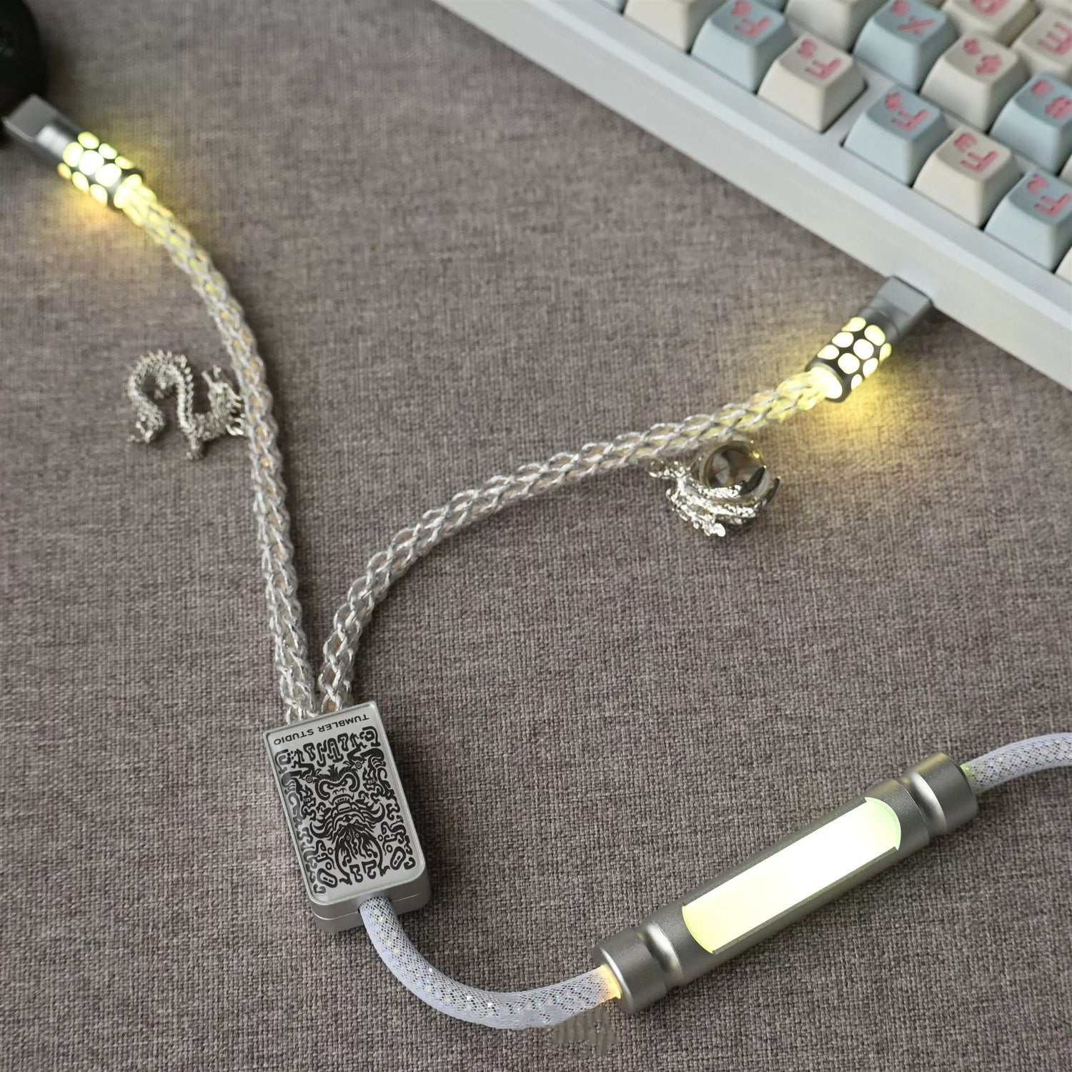 Handmade customized dragon theme one to two aviation plug data cable V2 one out two keyboard cable magnetic switch keyboard cable 8K keyboard custom data cable
