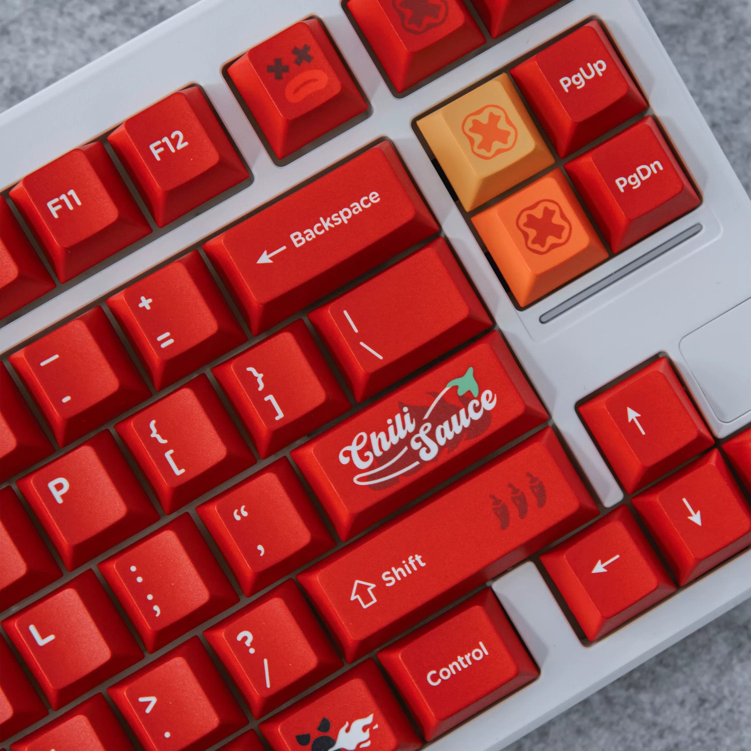 Chili themed personalized keycap set factory height, PBT material material personalized keycap set， Red gradient mechanical keyboard replacement keycap set, compatible with 61/64/68/75/84/87/104 mechanical keyboard replacement keycap