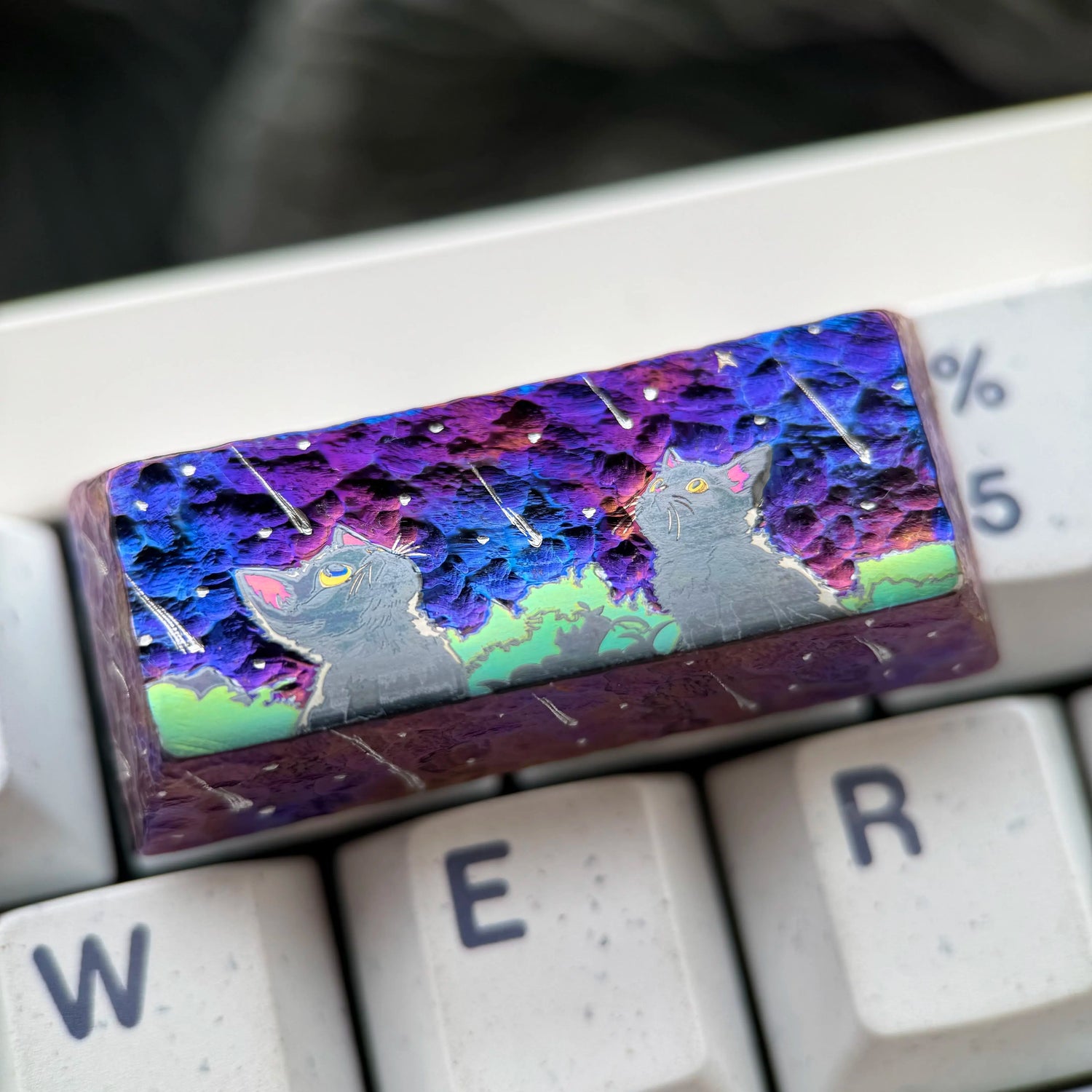 Starry Sky Cat Series, Purple Starry Sky Meteor Theme Titanium Alloy Hand Carved Titanium Alloy Personalized Keycaps, Fairy Tale Creative Decorative Keycaps Metal Art Keycaps