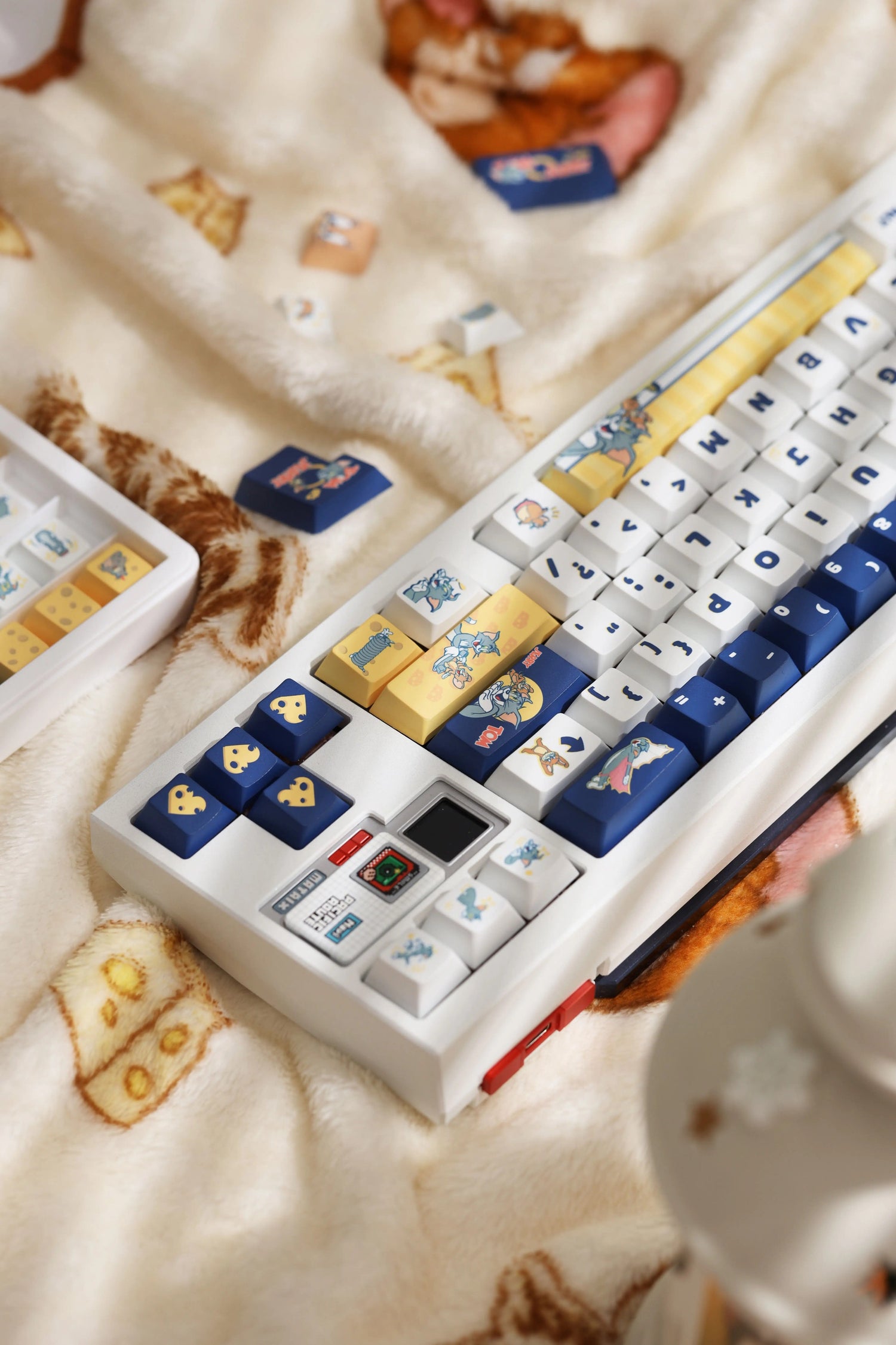 Tom and Jerry Theme Keycaps -155 Keys - Original High PBT Thermal Sublimation Decorative Keycap Set